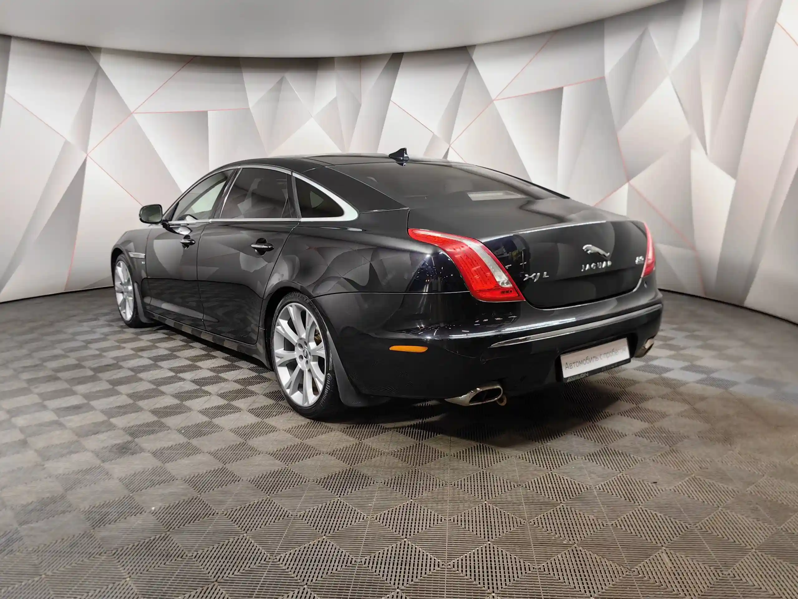 Jaguar XJ 2013