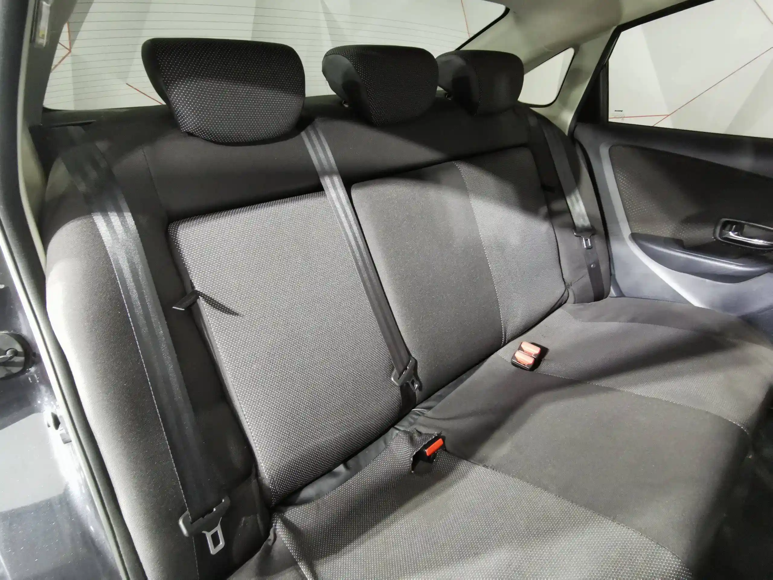 Nissan Almera 2014