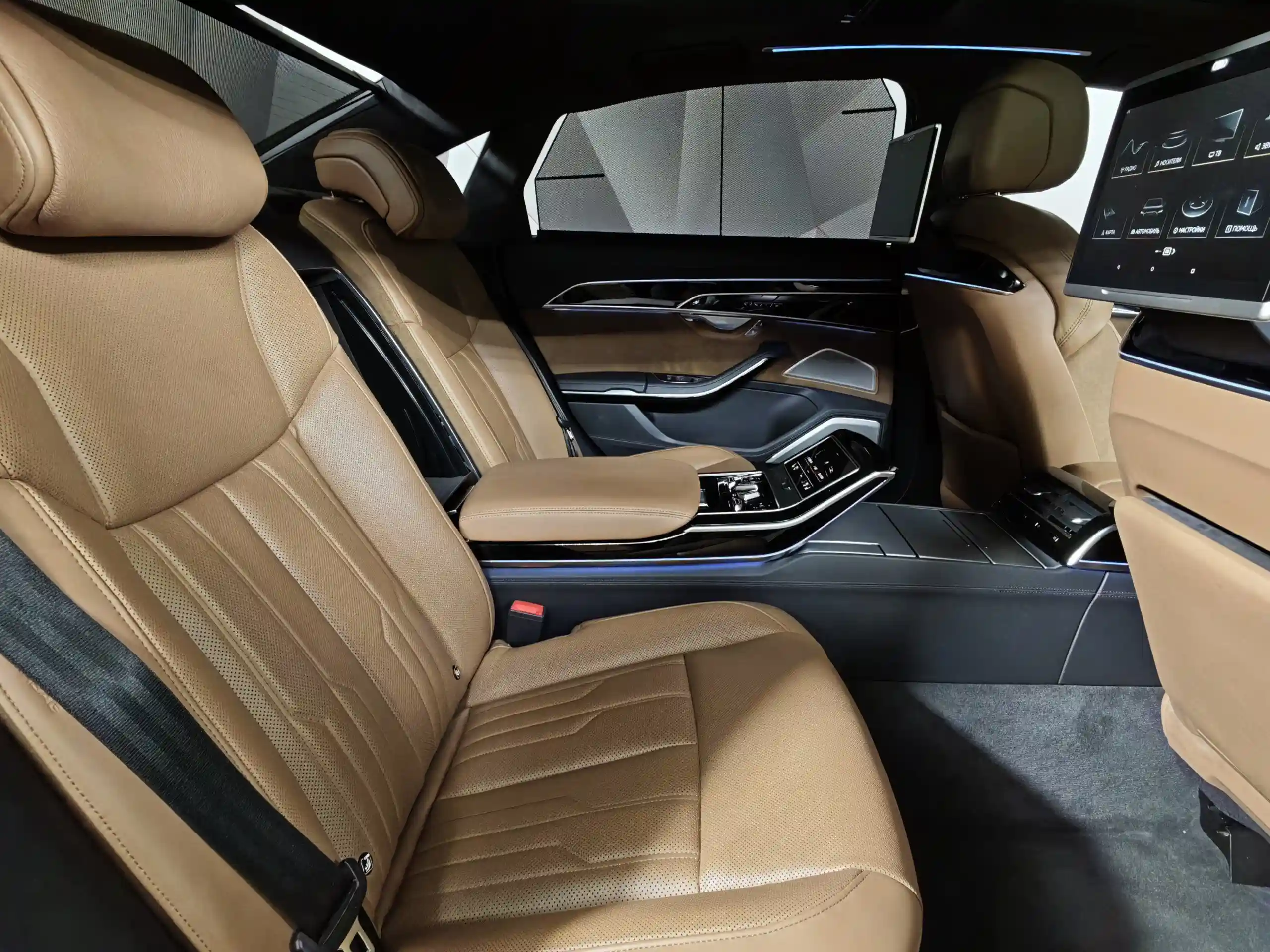 Audi A8 2019