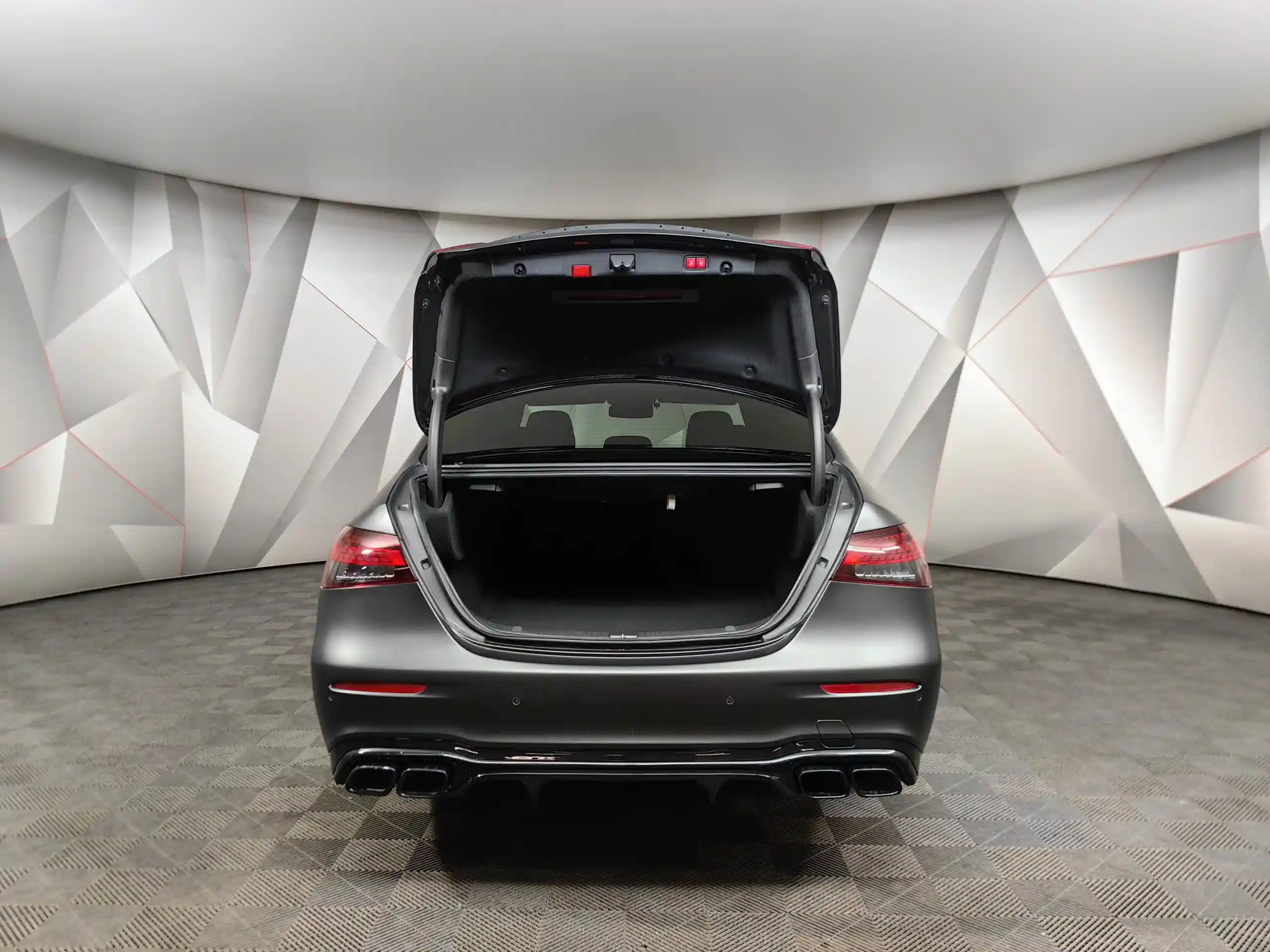 Mercedes-Benz E-Класс 2022