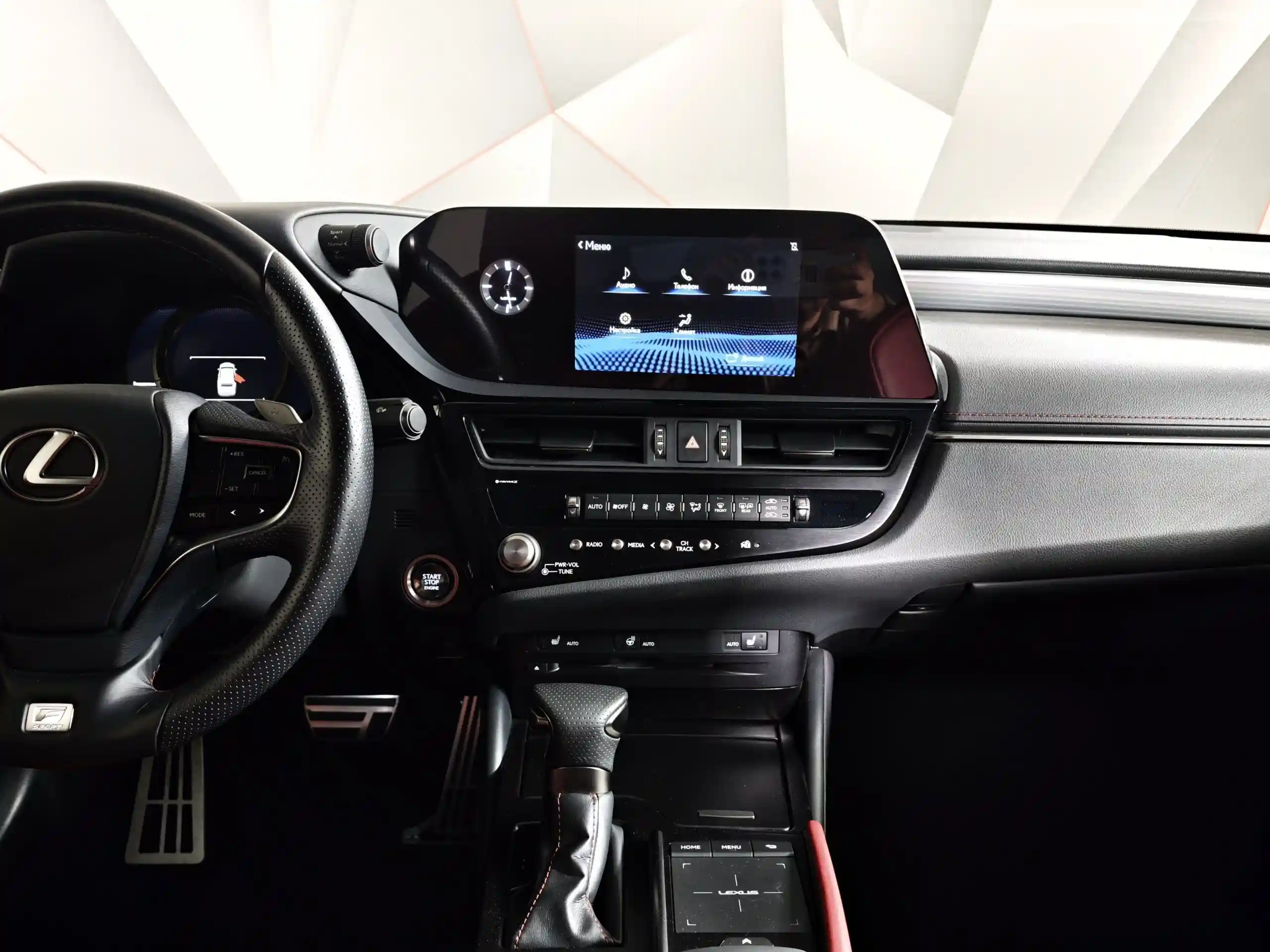 Lexus ES 2022
