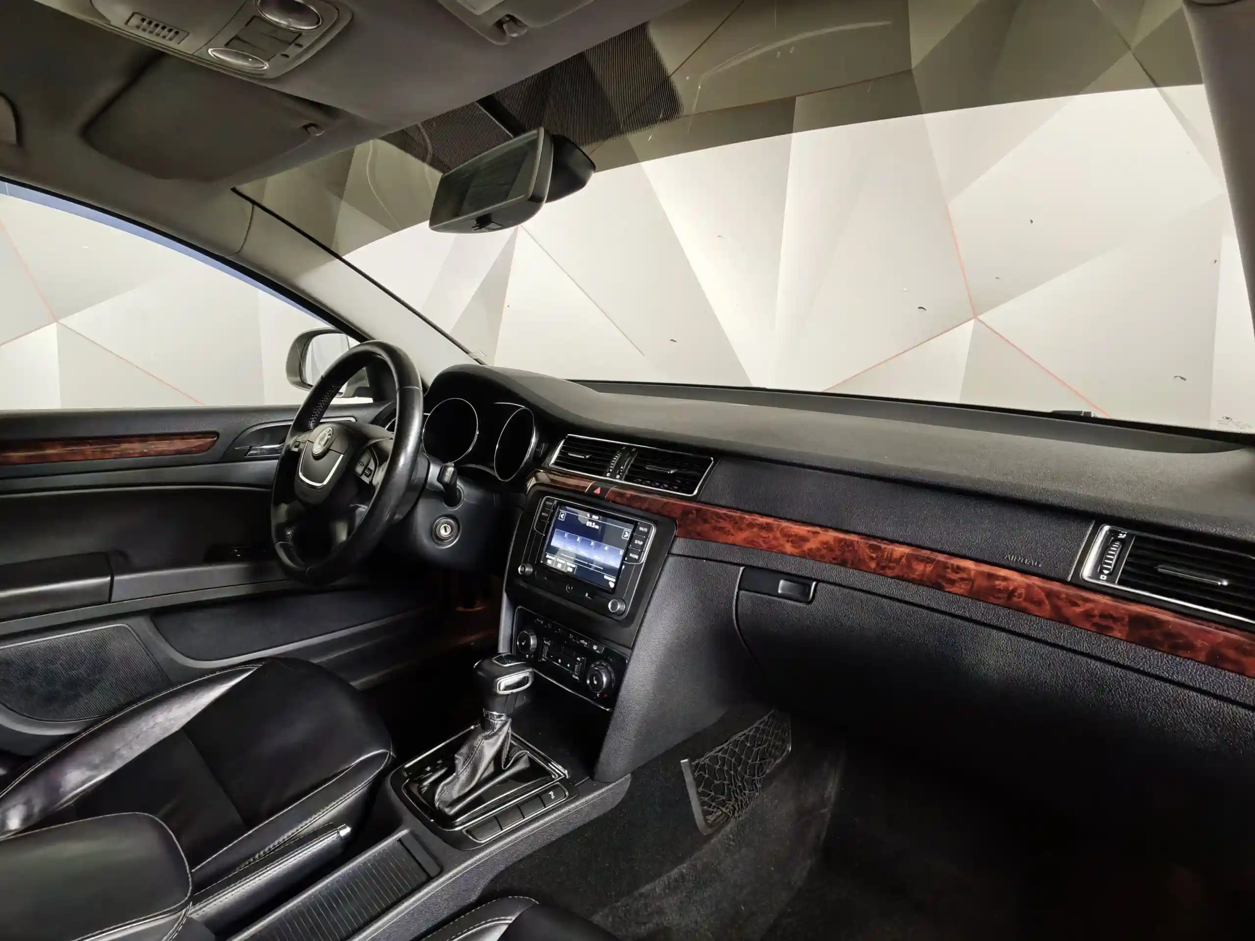 Skoda Superb 2012