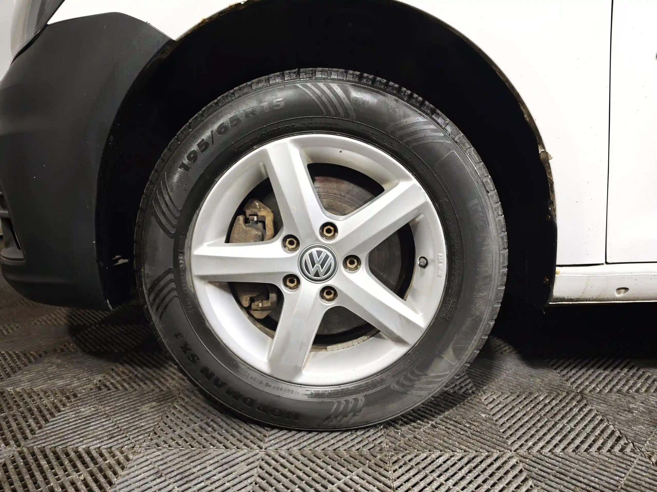 Volkswagen Caddy 2015