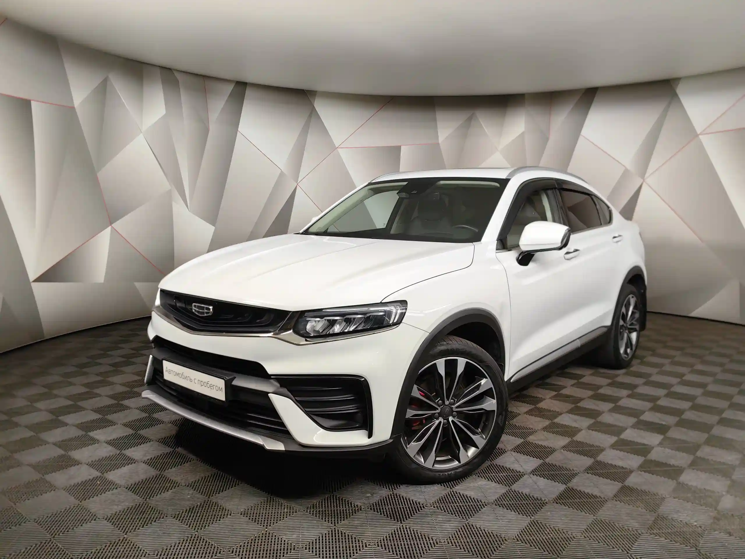 Geely Tugella 2022