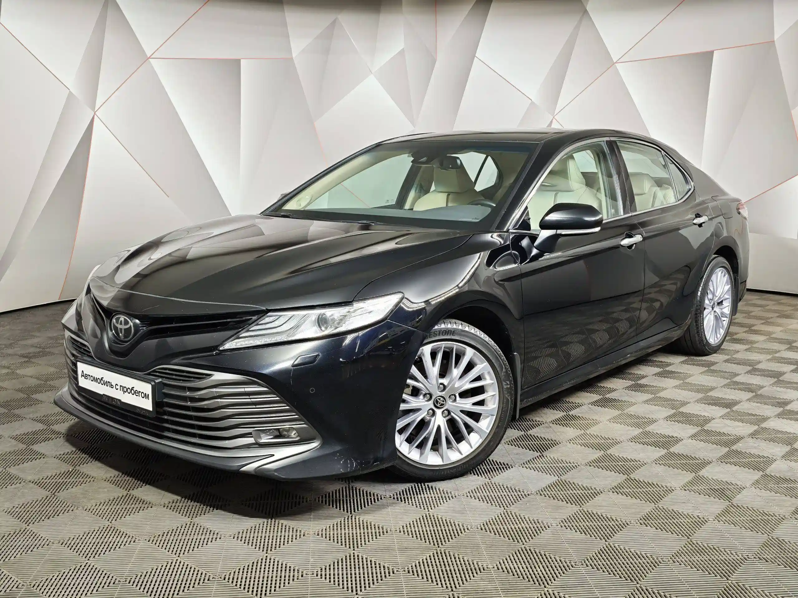 Toyota Camry 2021