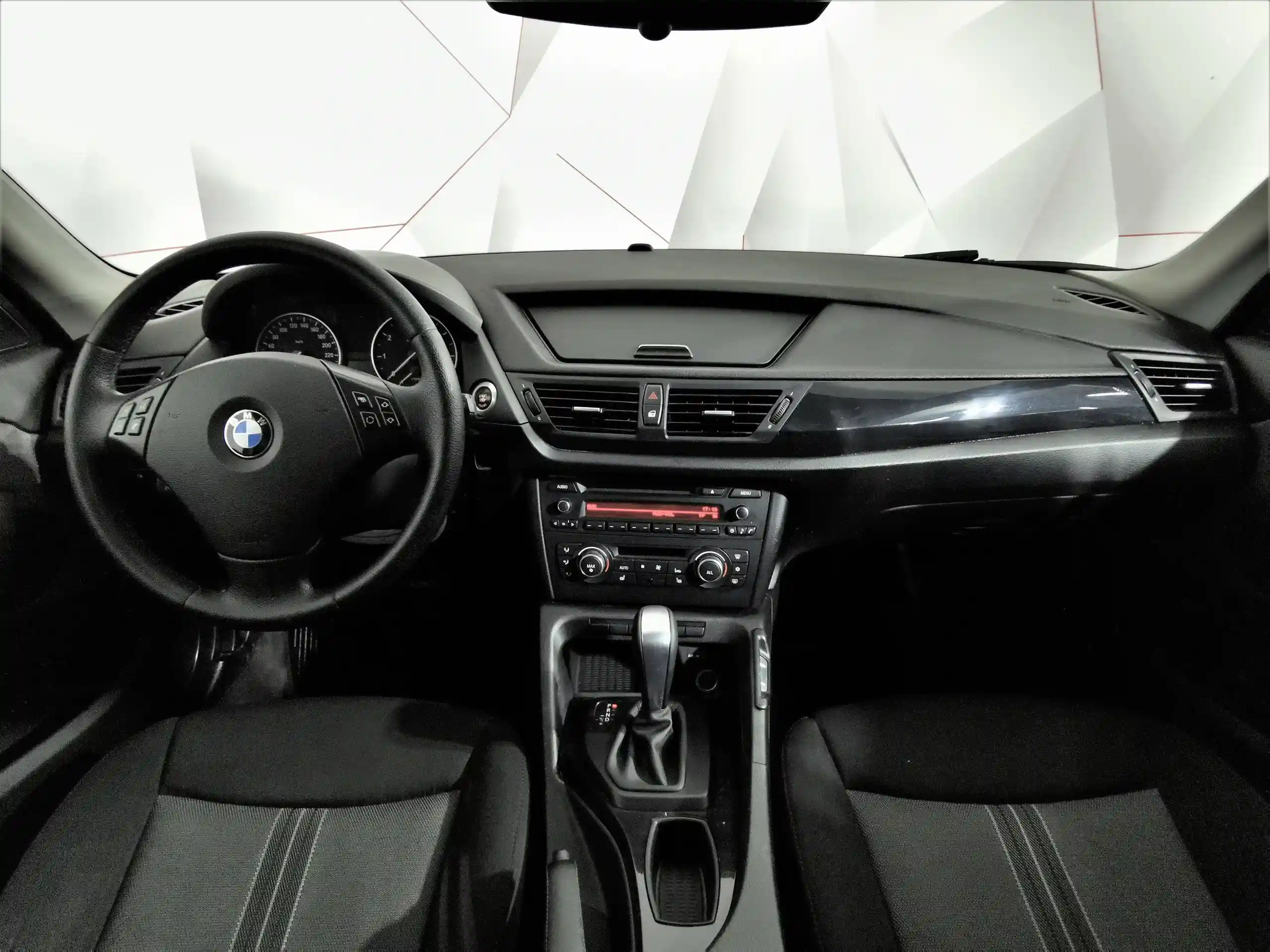 BMW X1 2011
