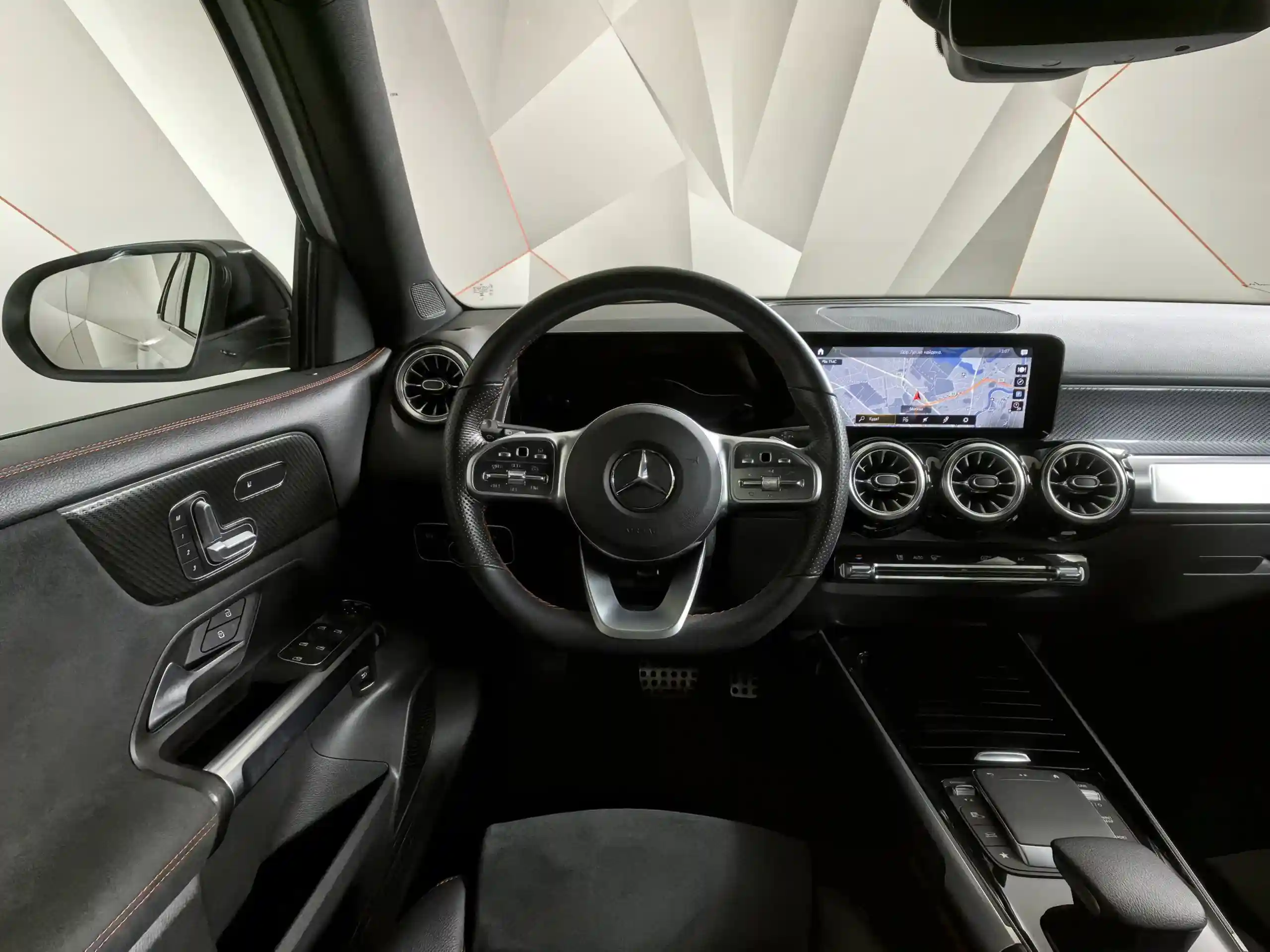 Mercedes-Benz GLB 2021