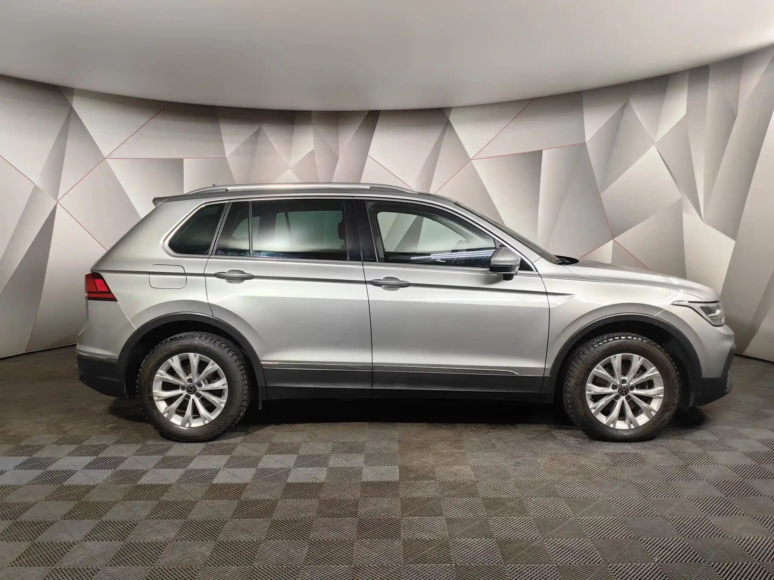 Volkswagen Tiguan 2021