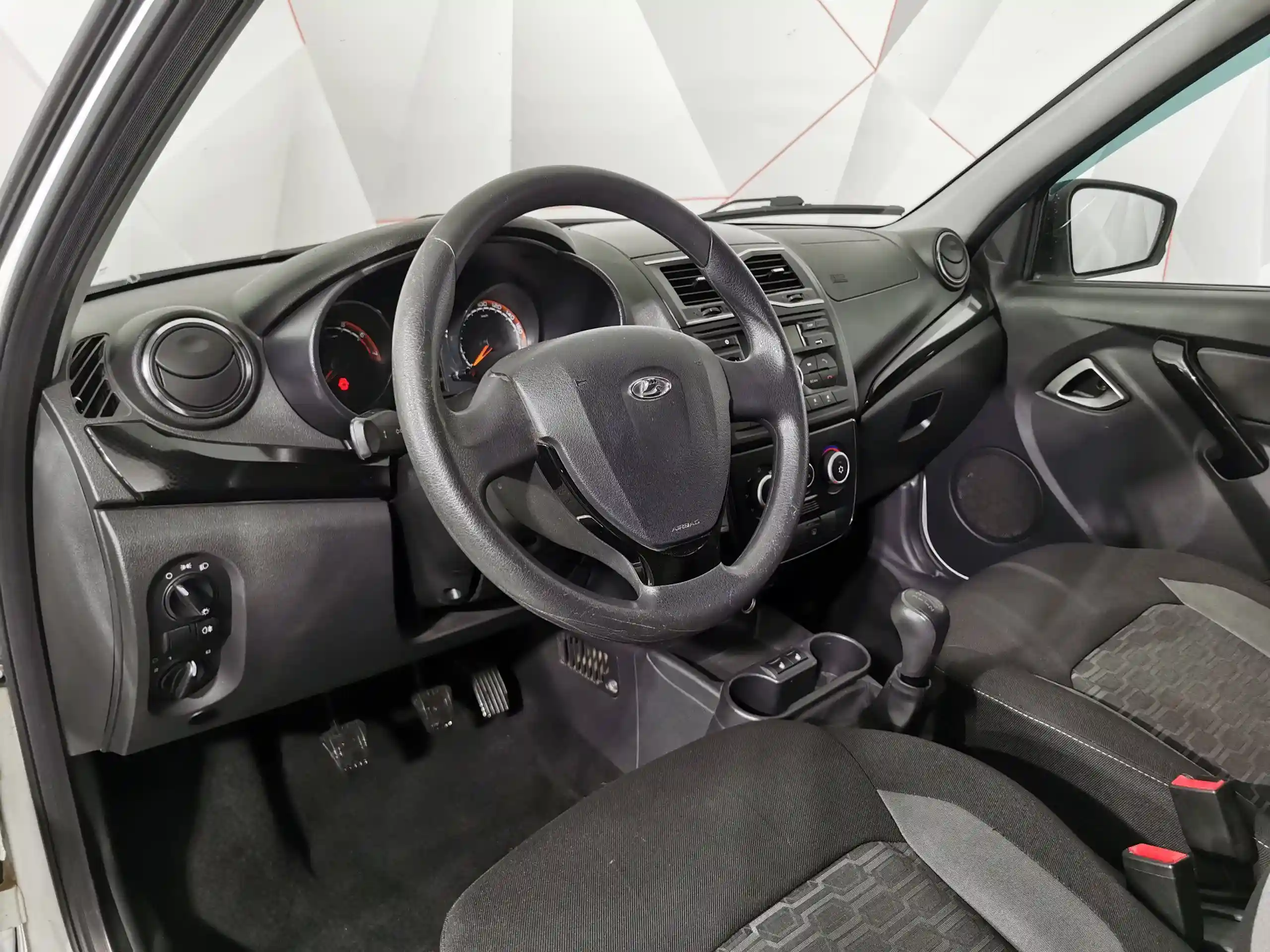 ВАЗ (Lada) Granta 2021