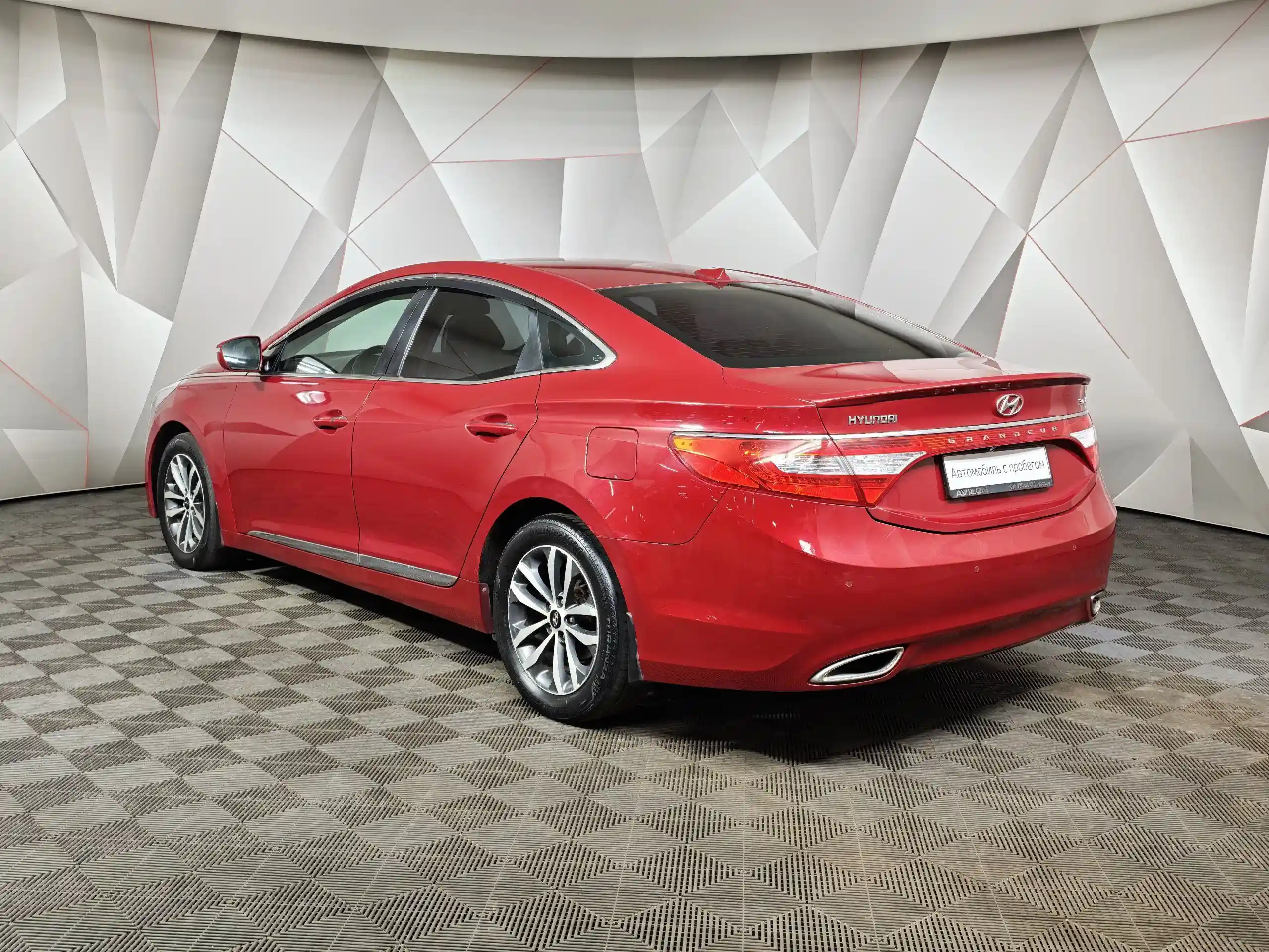 Hyundai Grandeur 2012