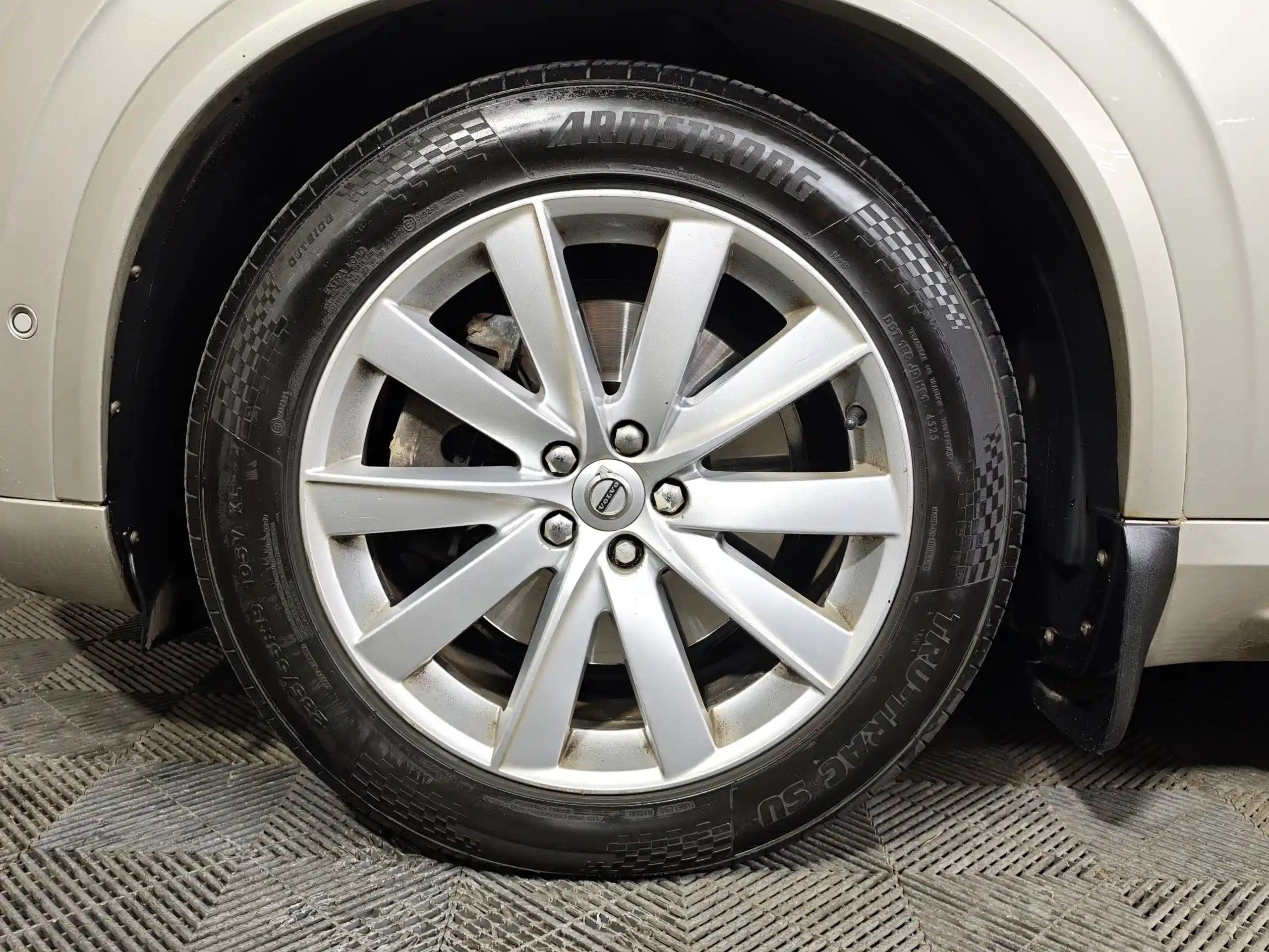 Volvo XC90 2015