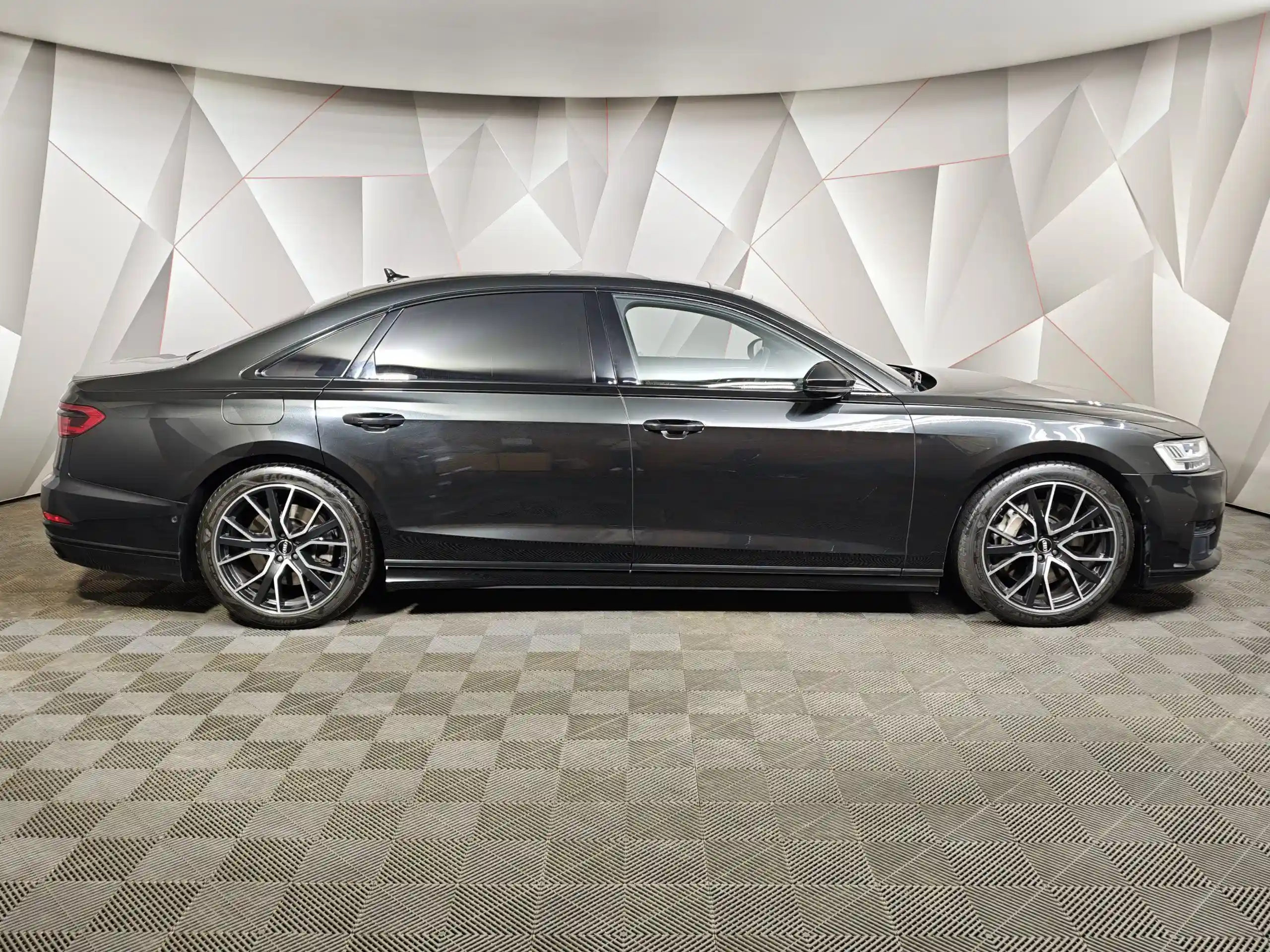 Audi A8 2019