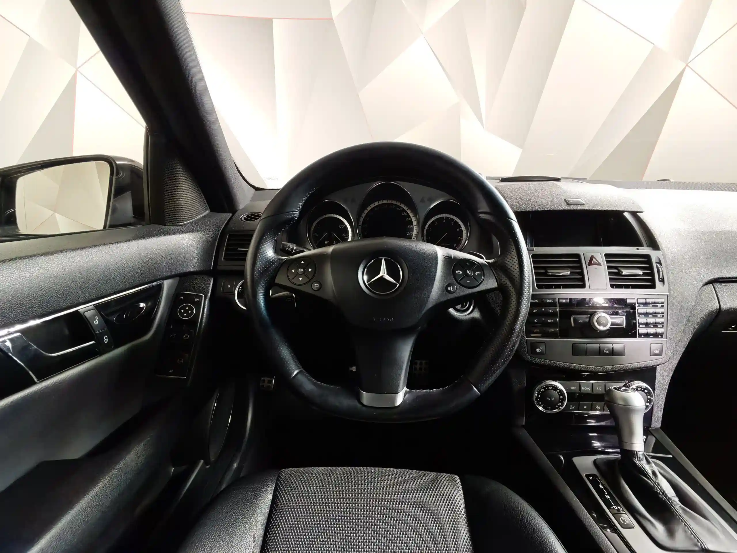 Mercedes-Benz C-Класс 2010