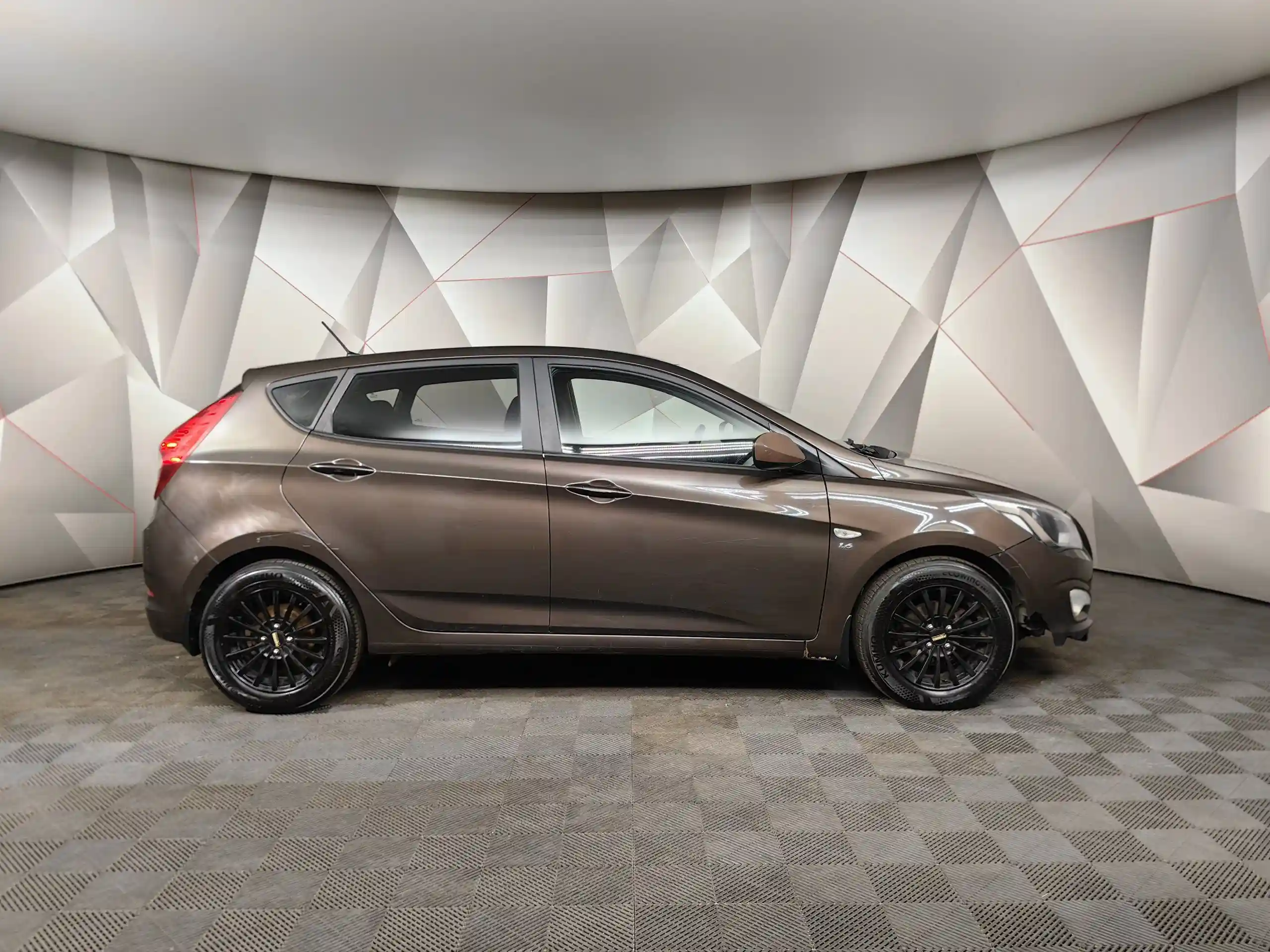 Hyundai Solaris 2016