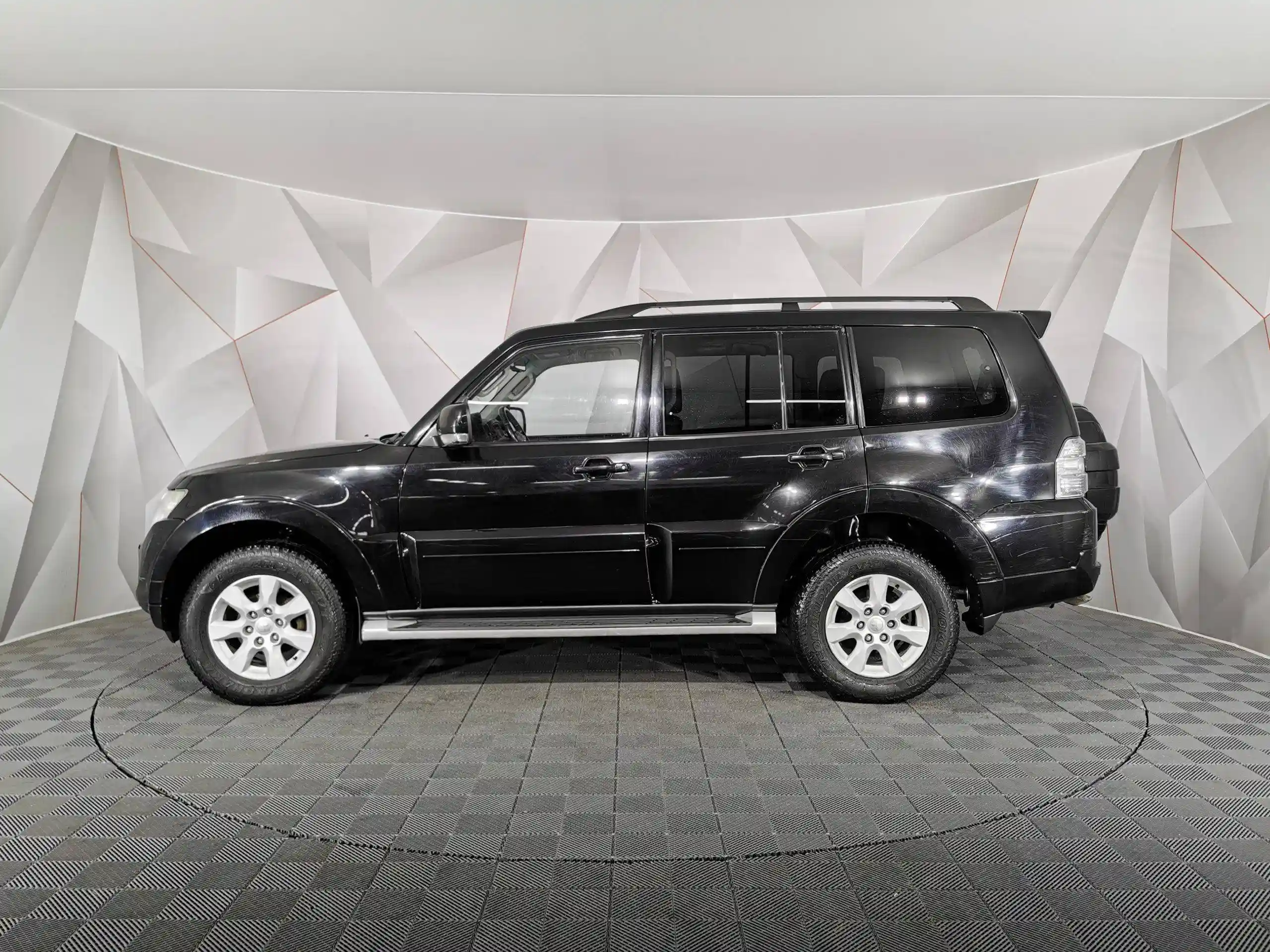 Mitsubishi Pajero 2012