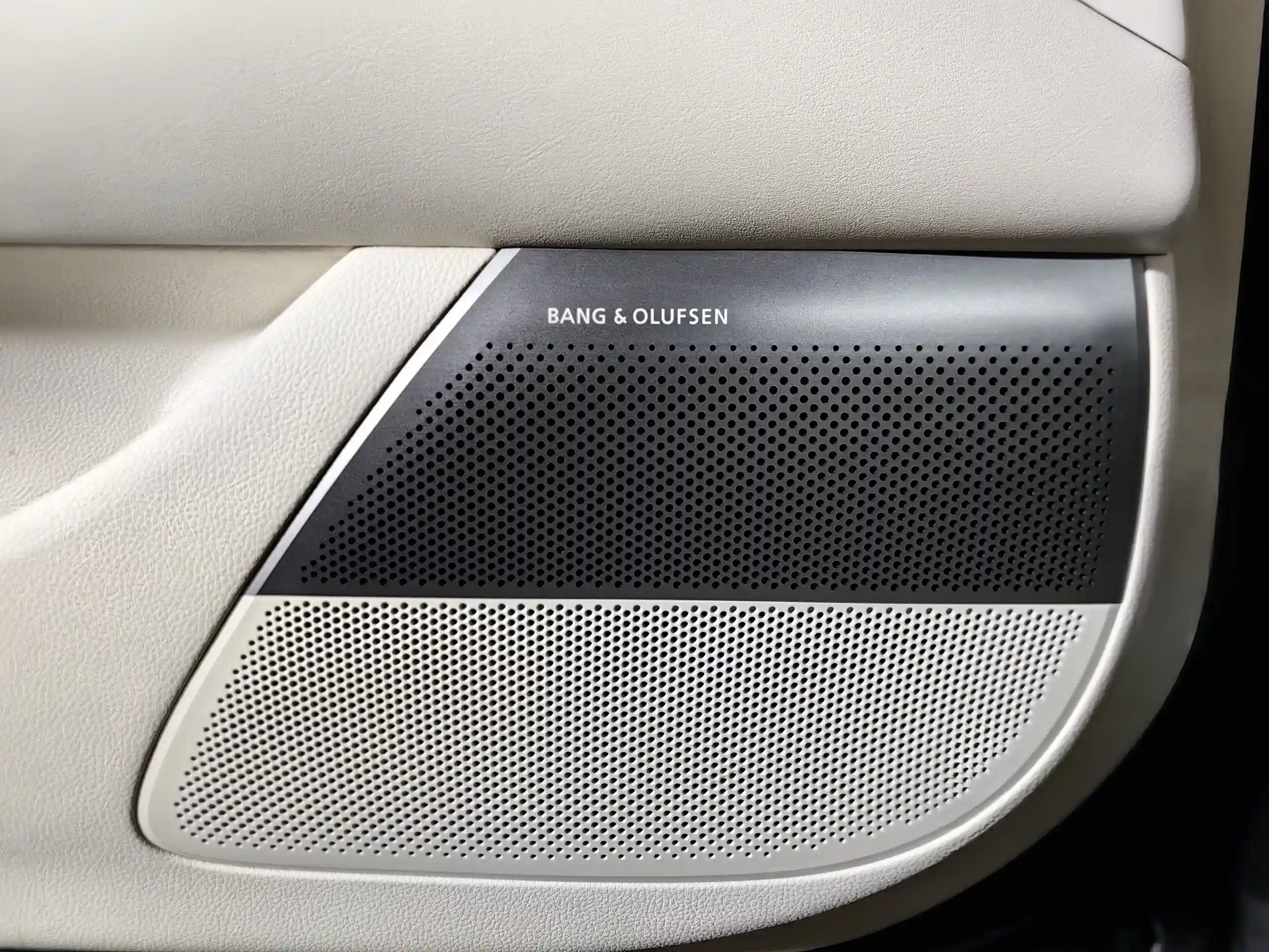 Genesis G90 2021