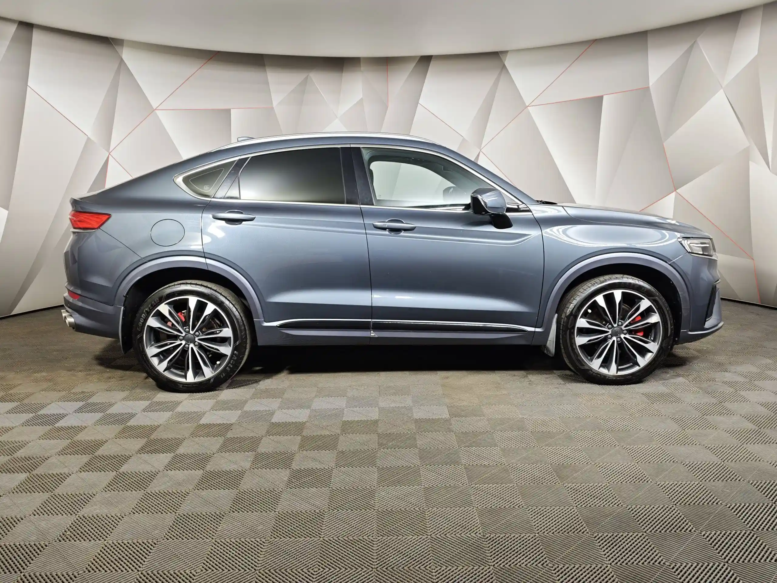 Geely Tugella 2022