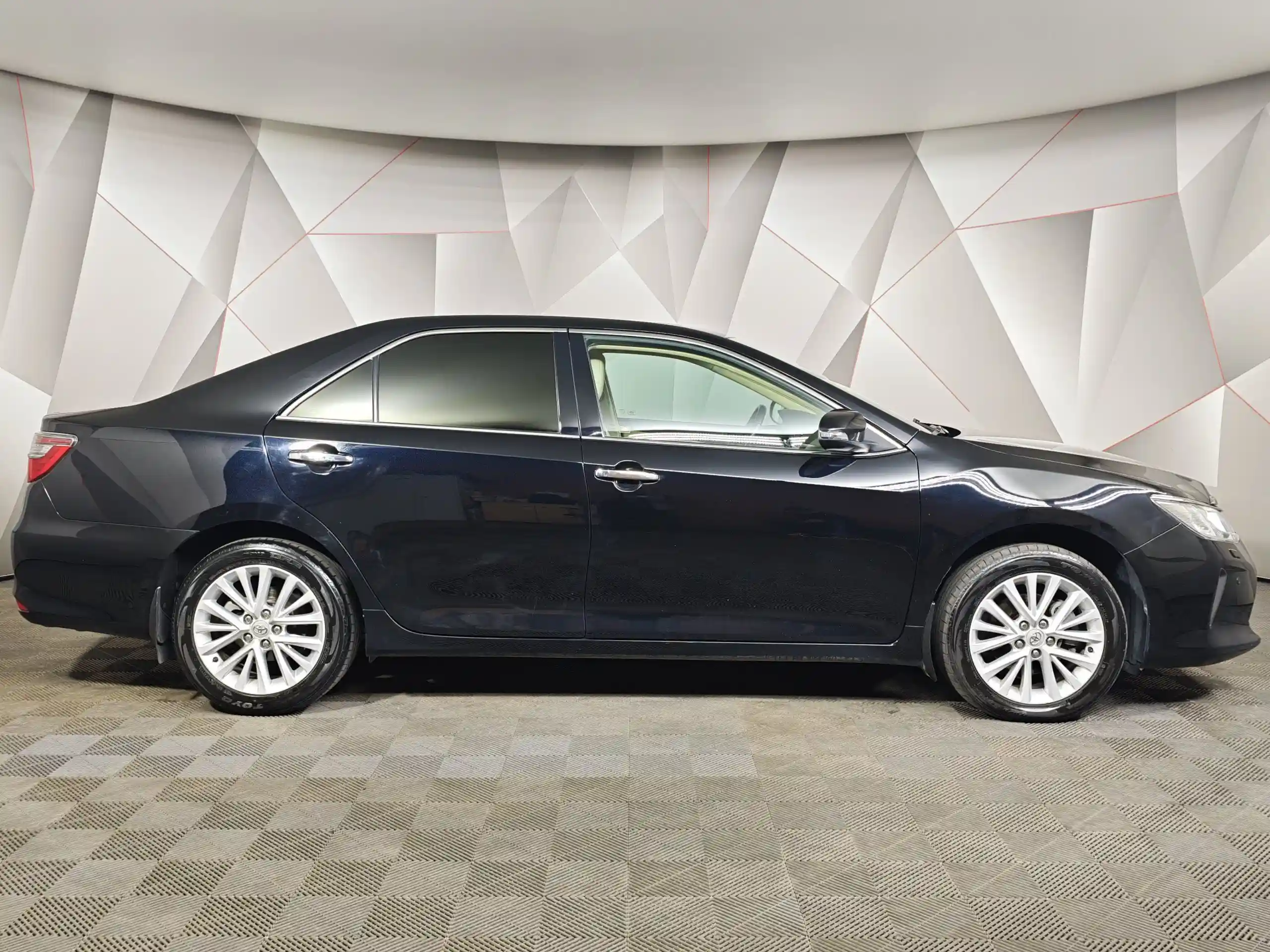 Toyota Camry 2015