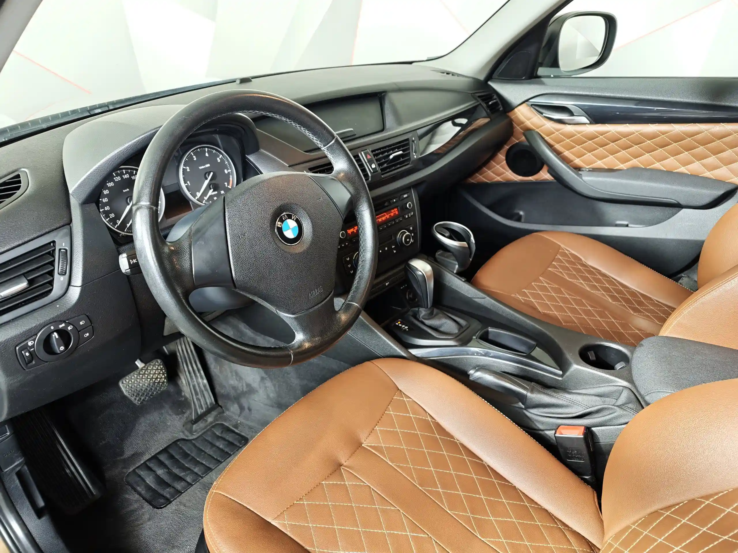 BMW X1 2011