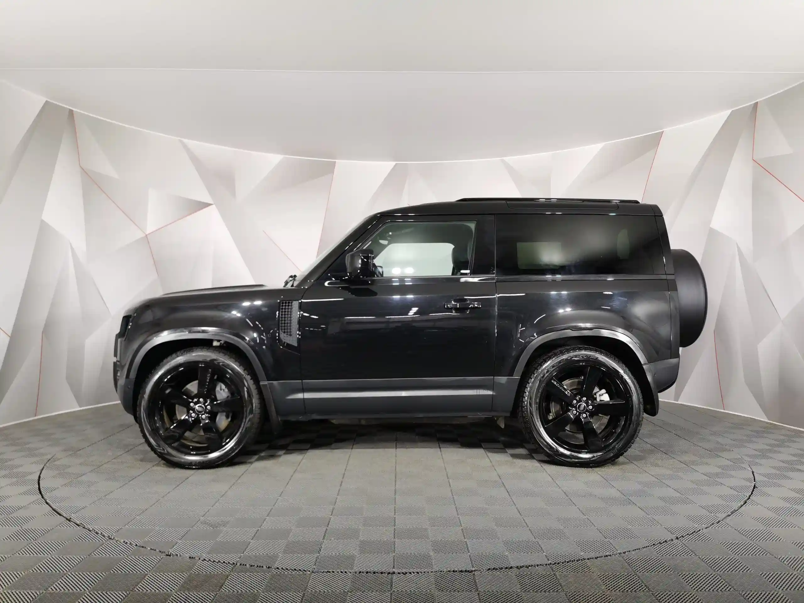 Land Rover Defender 2021