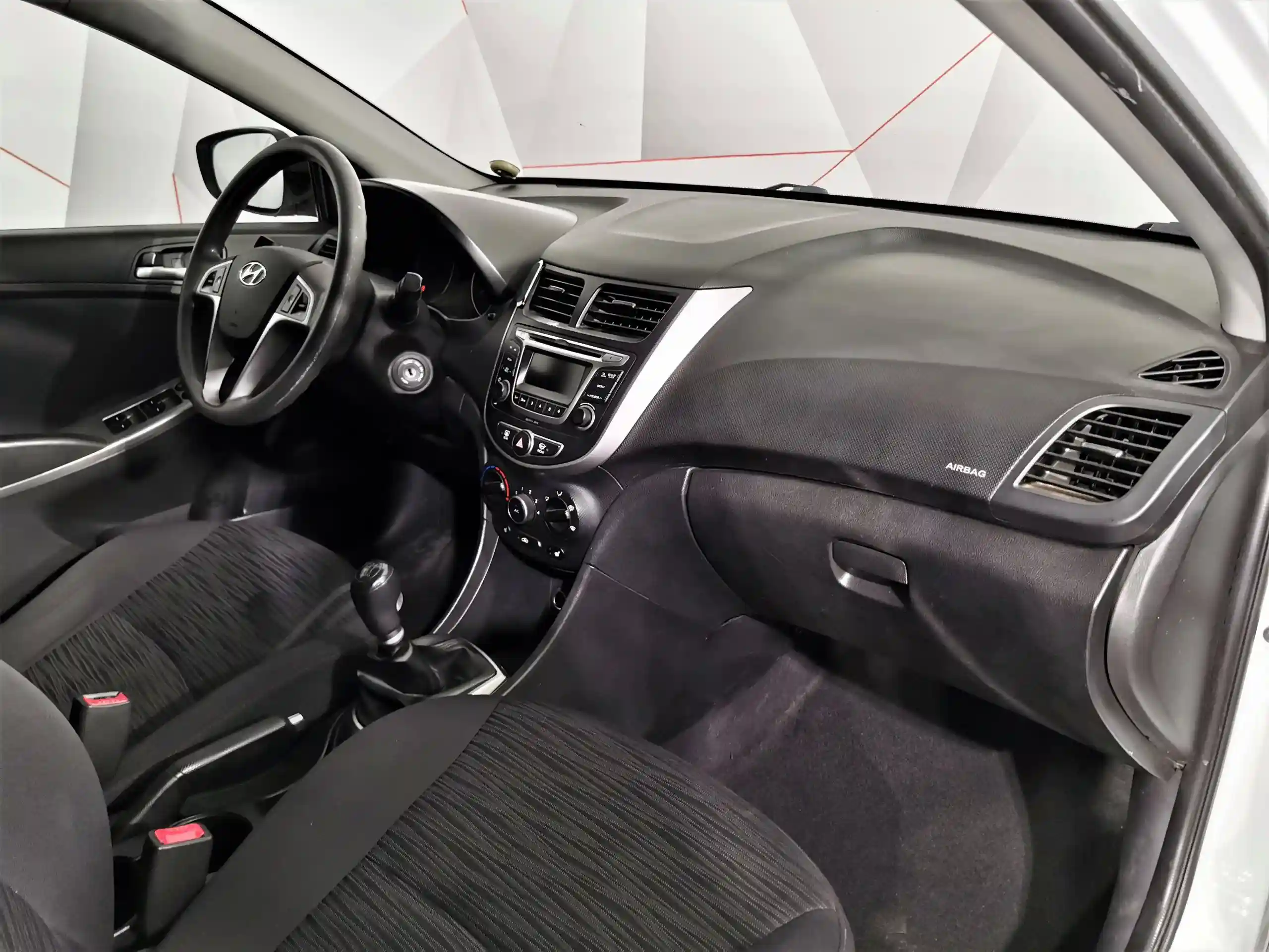 Hyundai Solaris 2015
