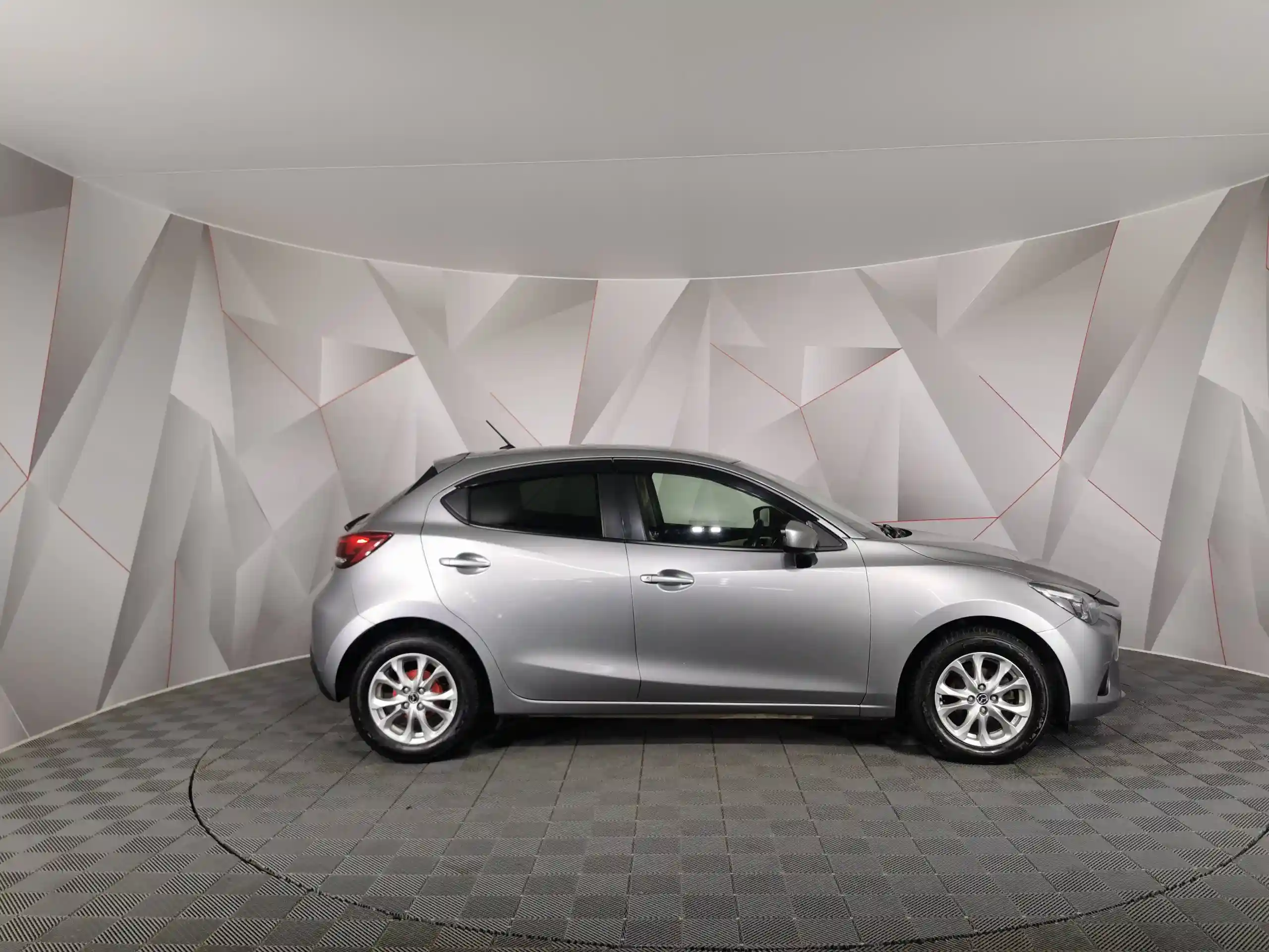 Mazda Demio 2015