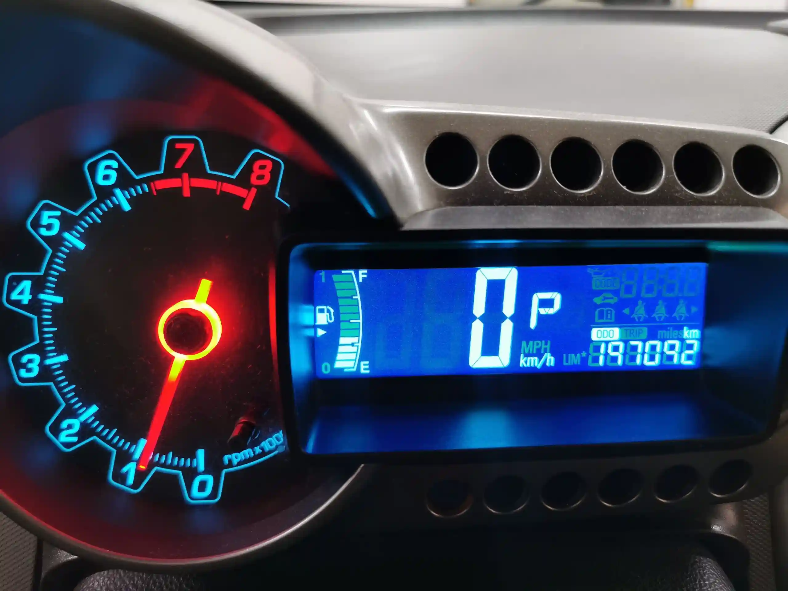 Chevrolet Aveo 2012