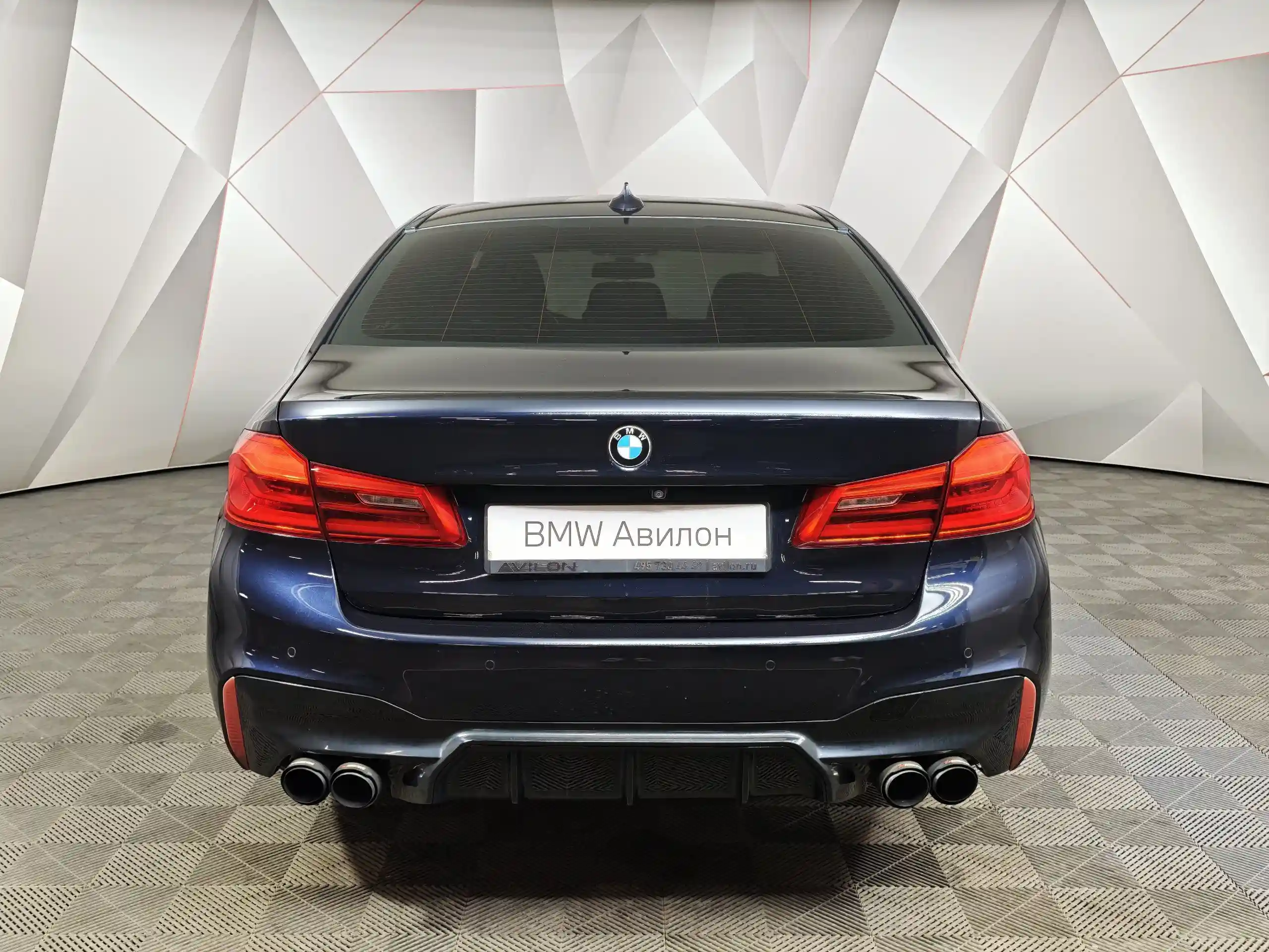 BMW 5 серия 2019