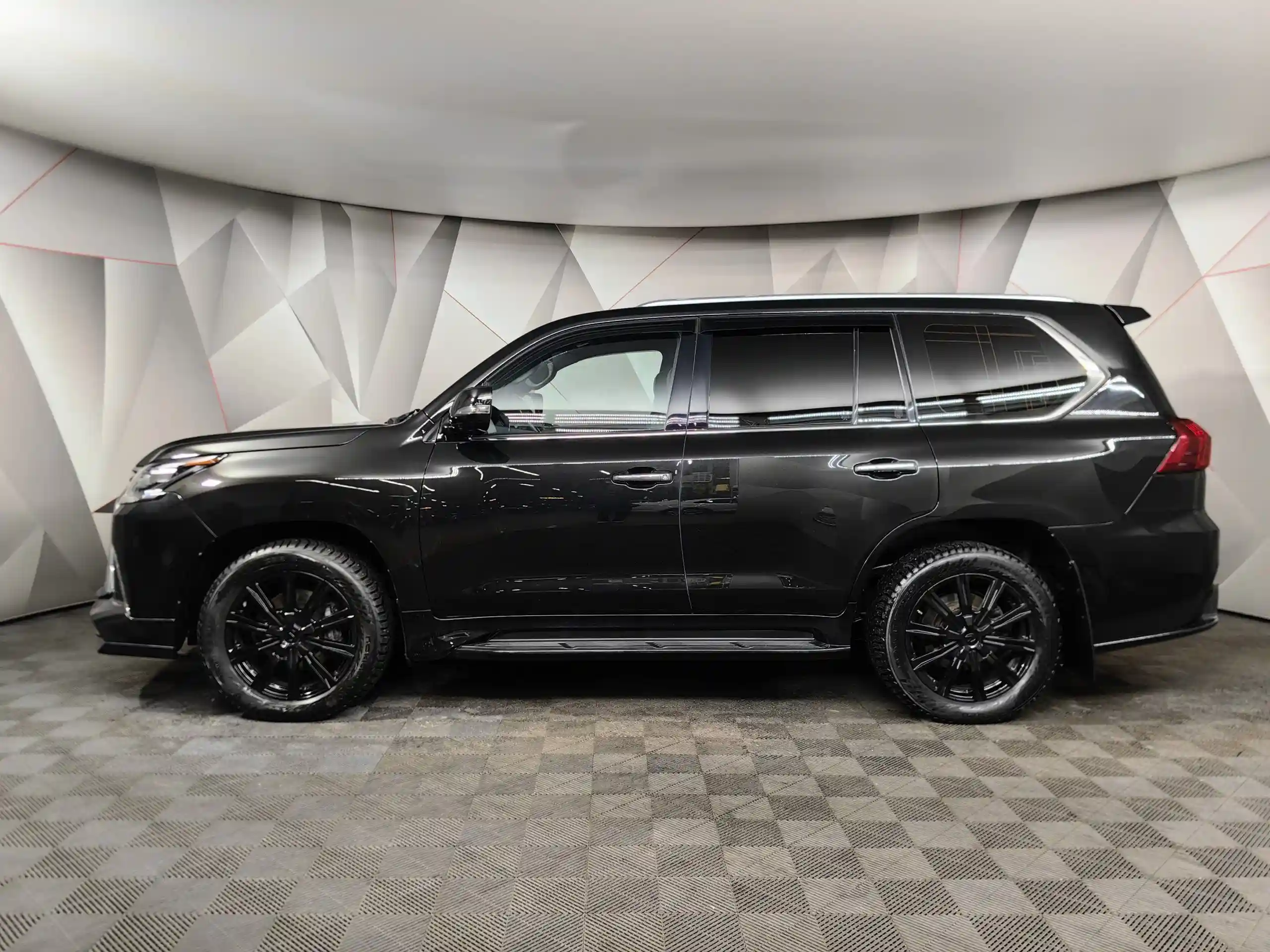 Lexus LX 2020