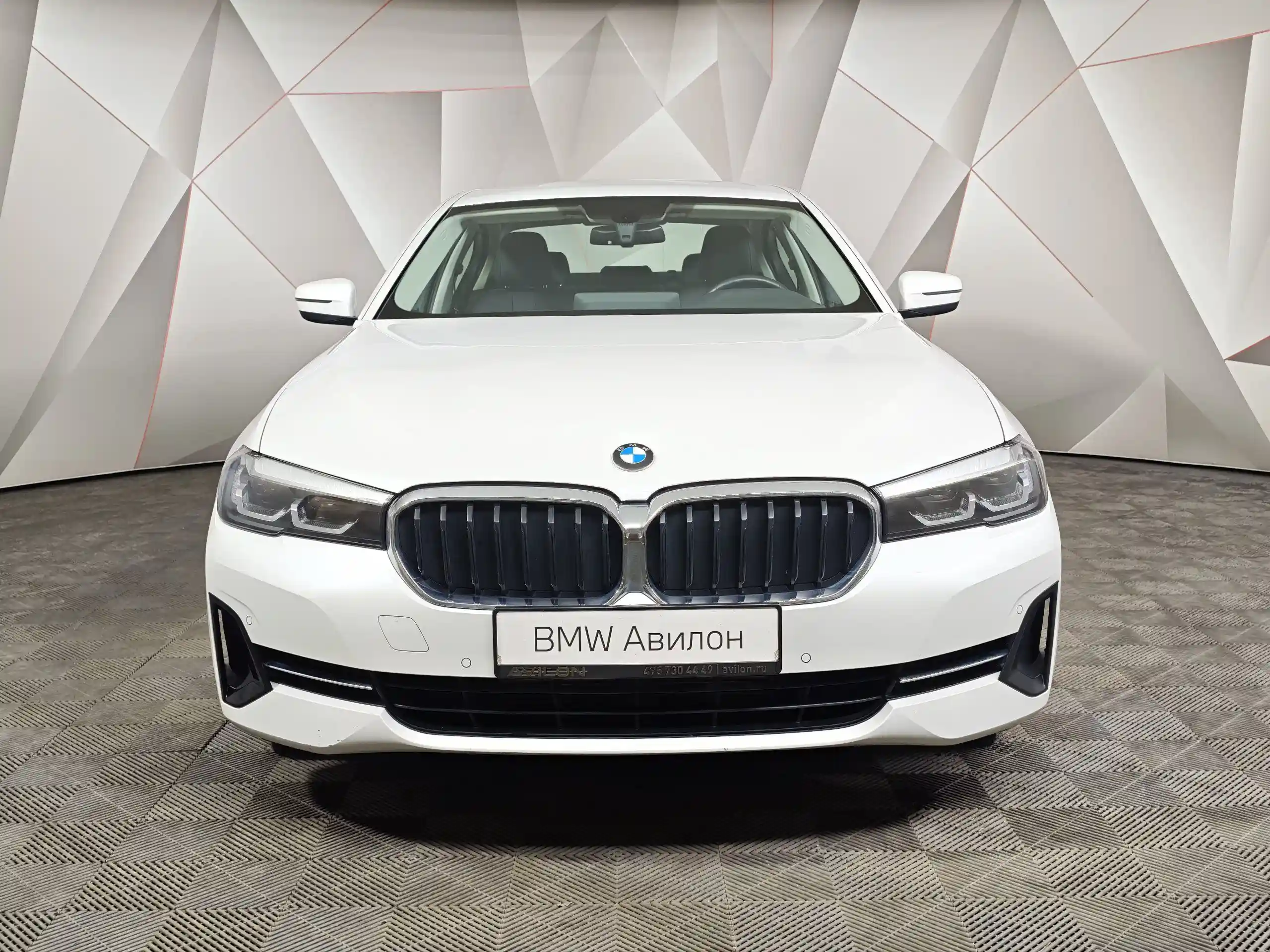 BMW 5 серия 2021