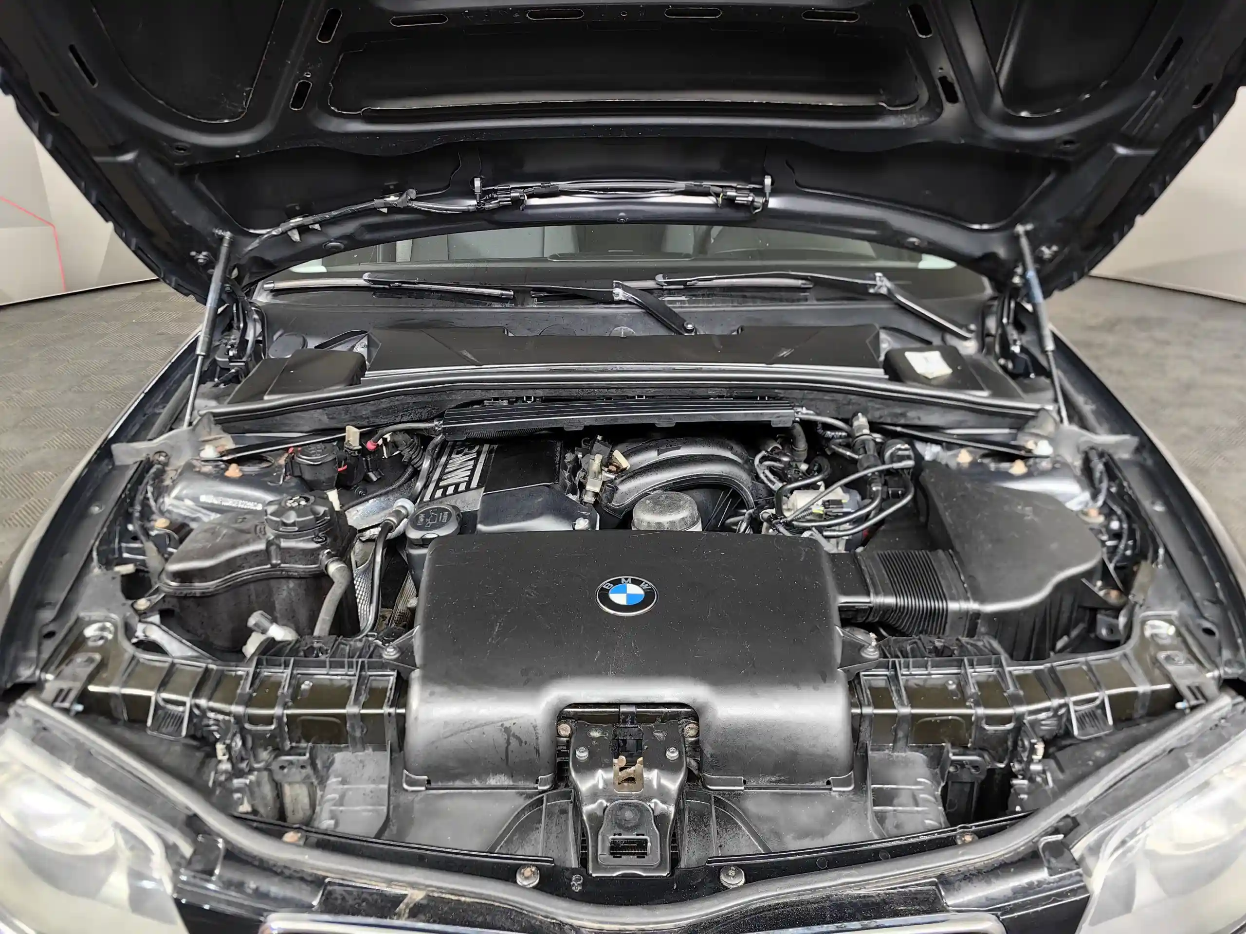 BMW 1 серия 2011