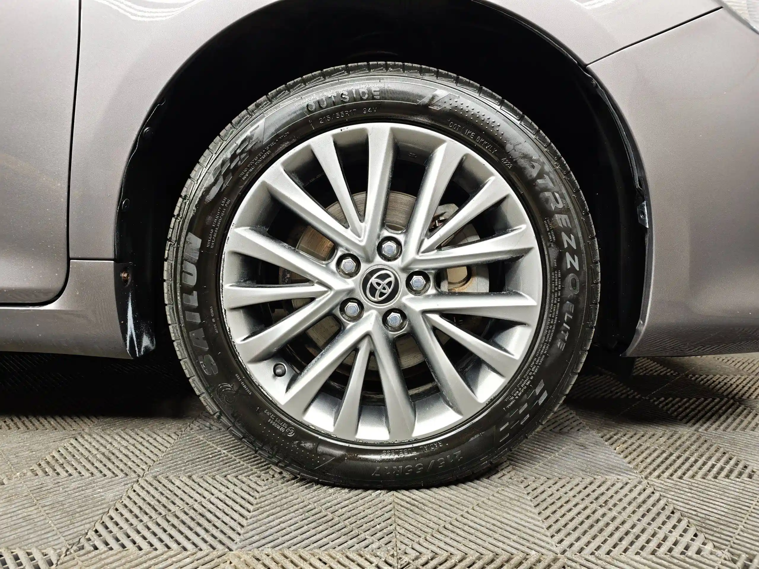 Toyota Camry 2015