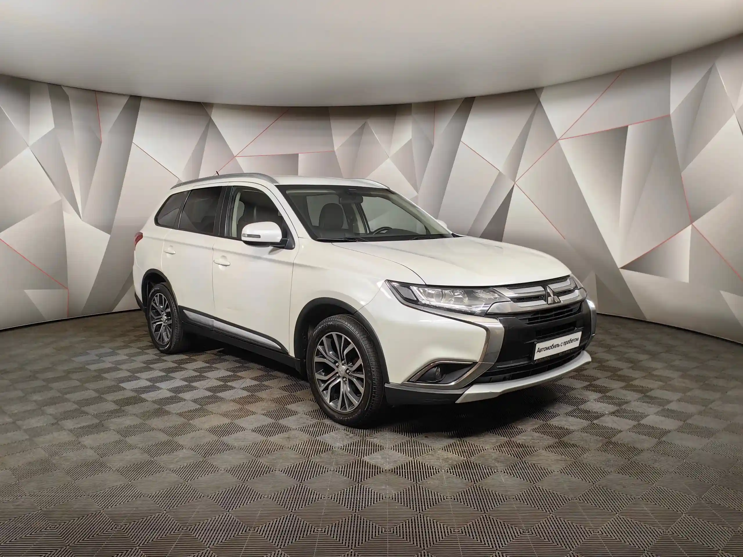 Mitsubishi Outlander 2015