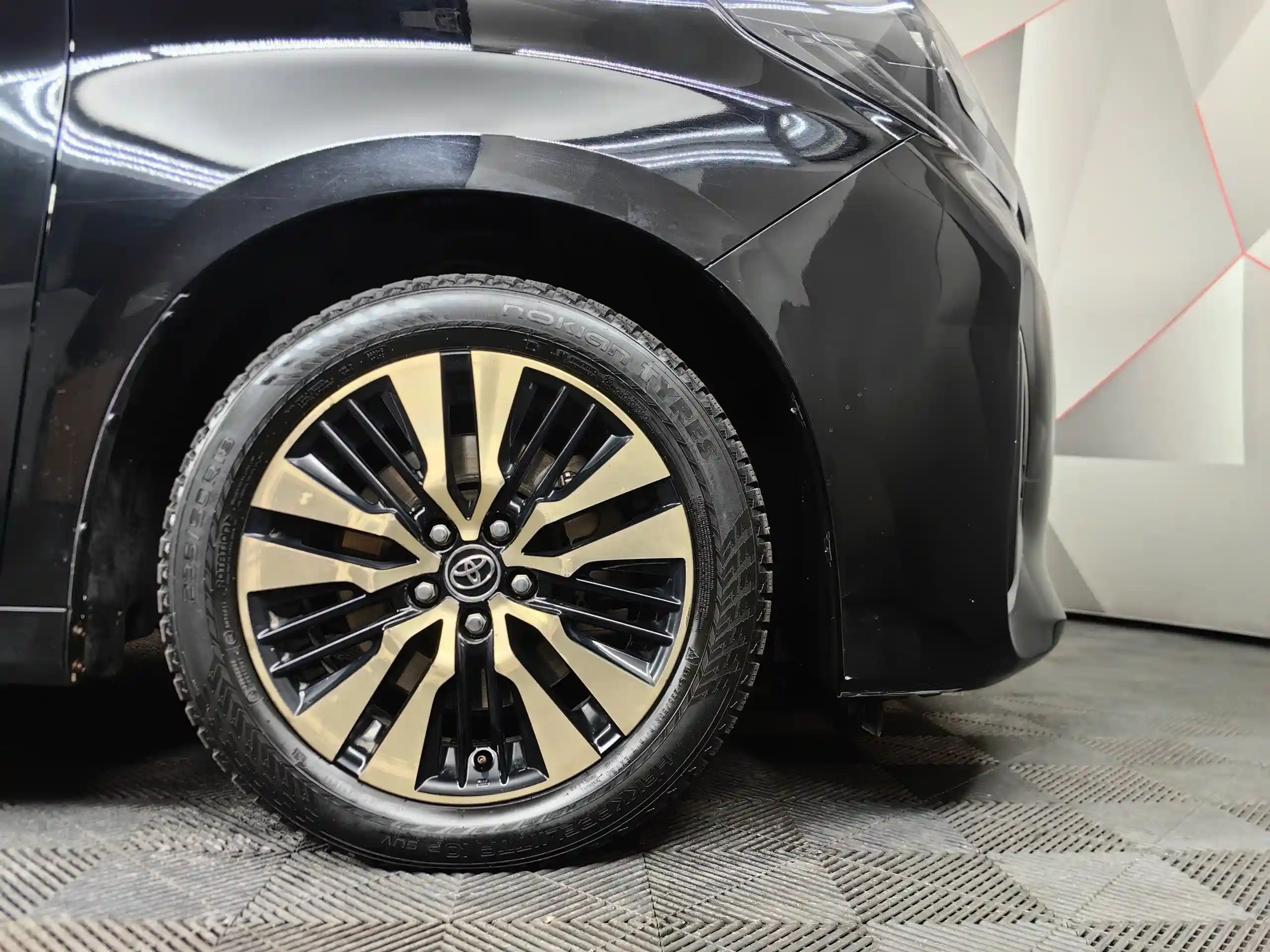 Toyota Alphard 2019