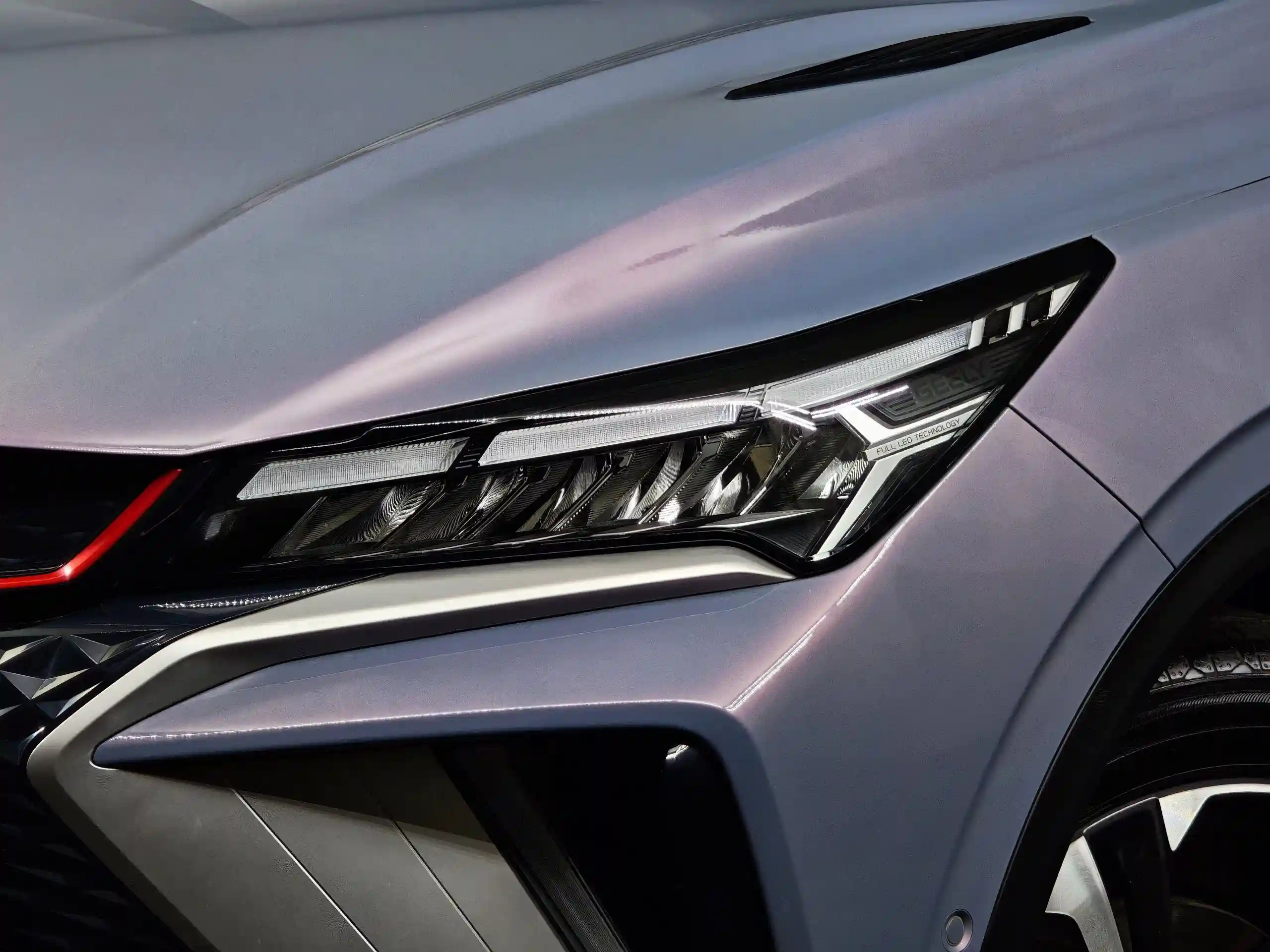 Geely Coolray 2024