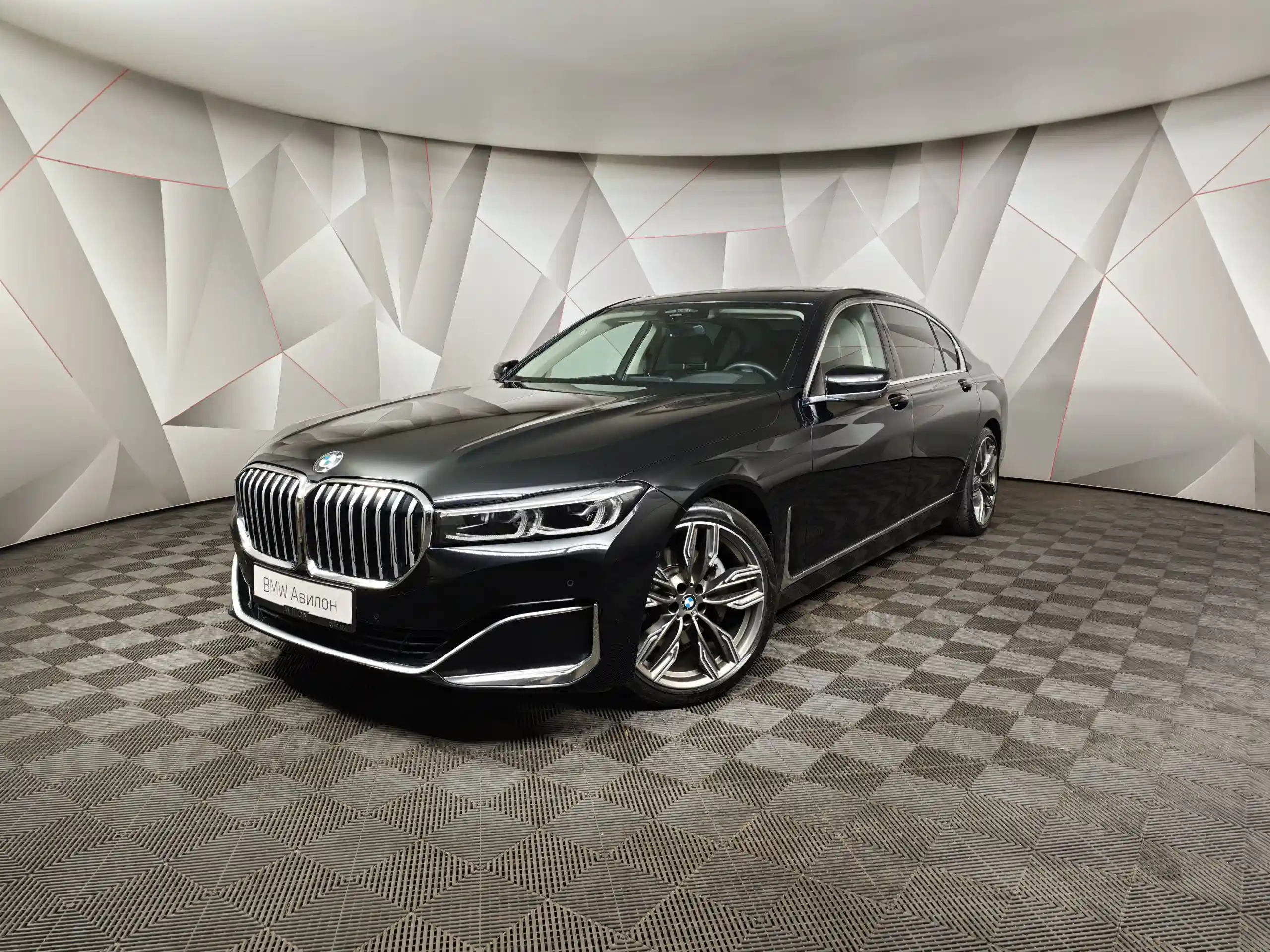 BMW 7 серия 2021