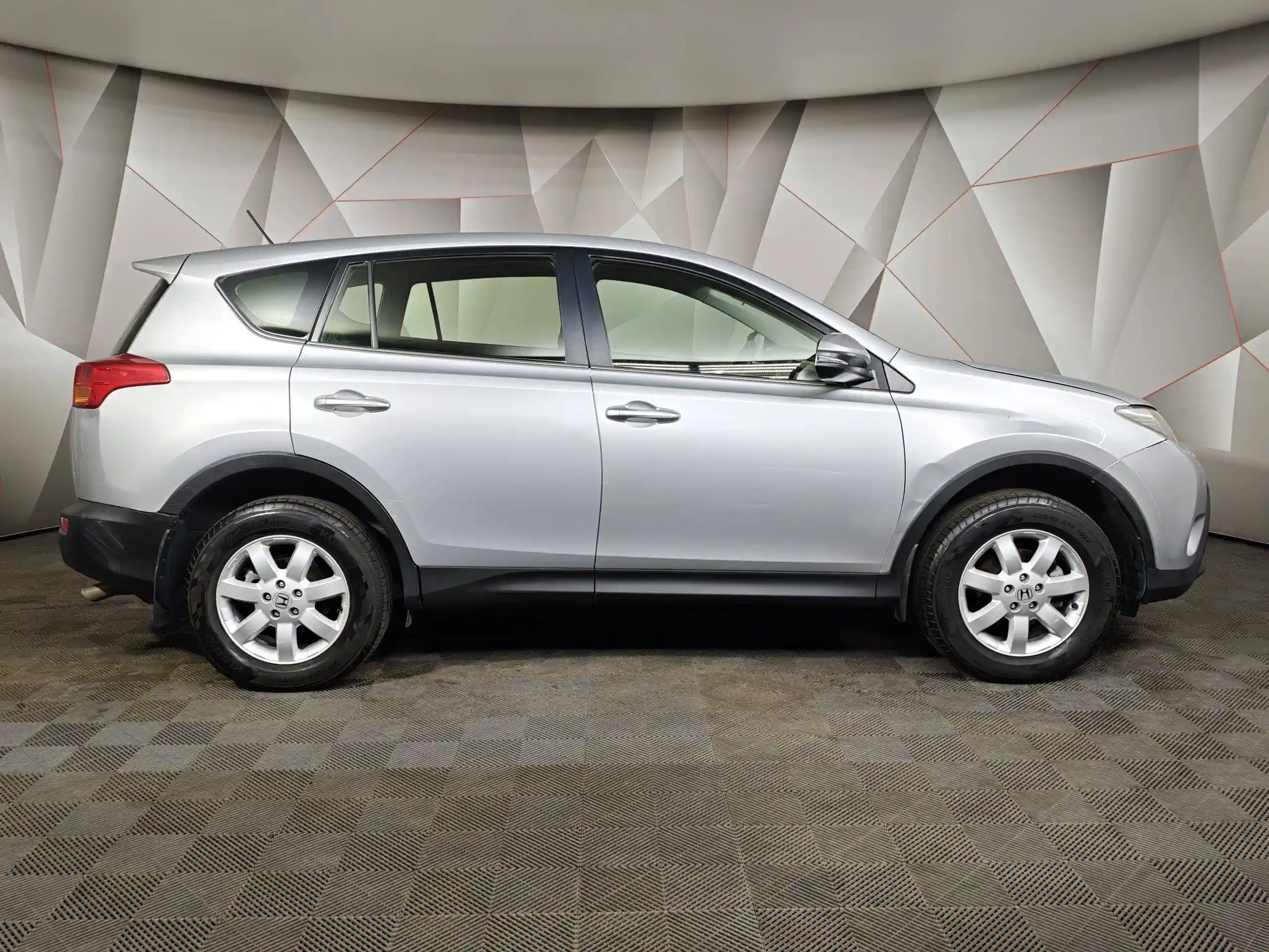 Toyota RAV4 2015