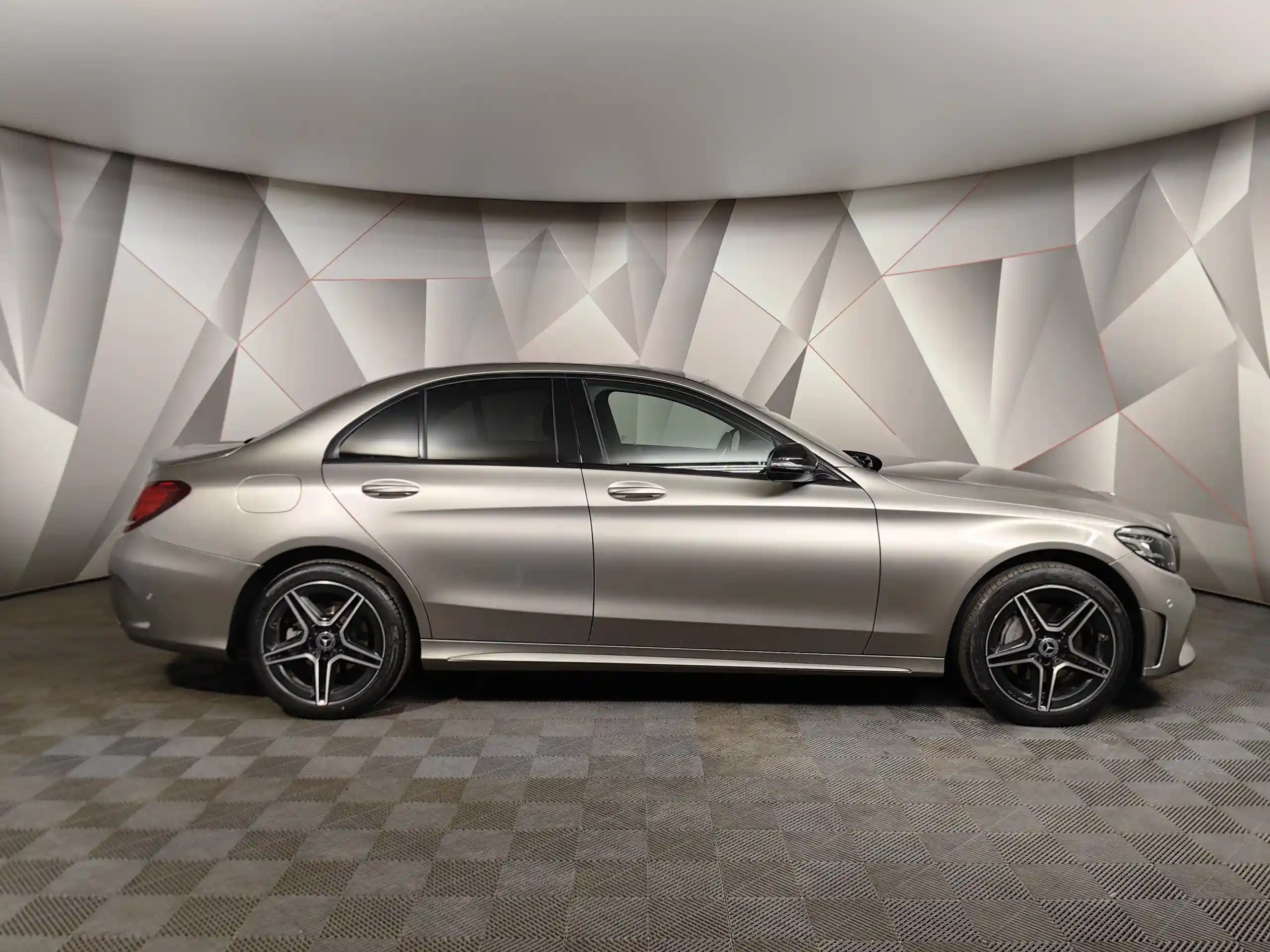 Mercedes-Benz C-Класс 2018