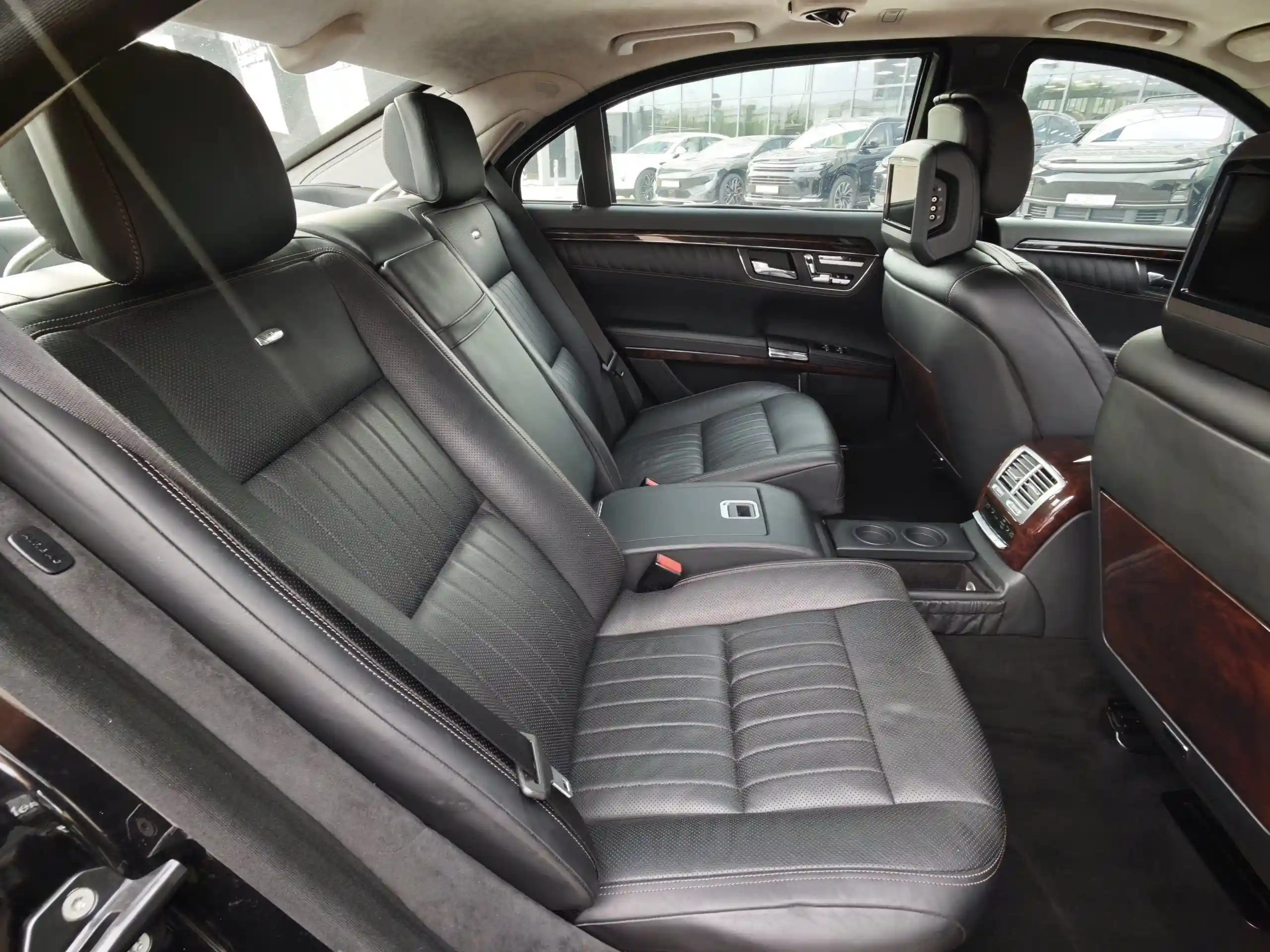 Mercedes-Benz S-Класс 2012