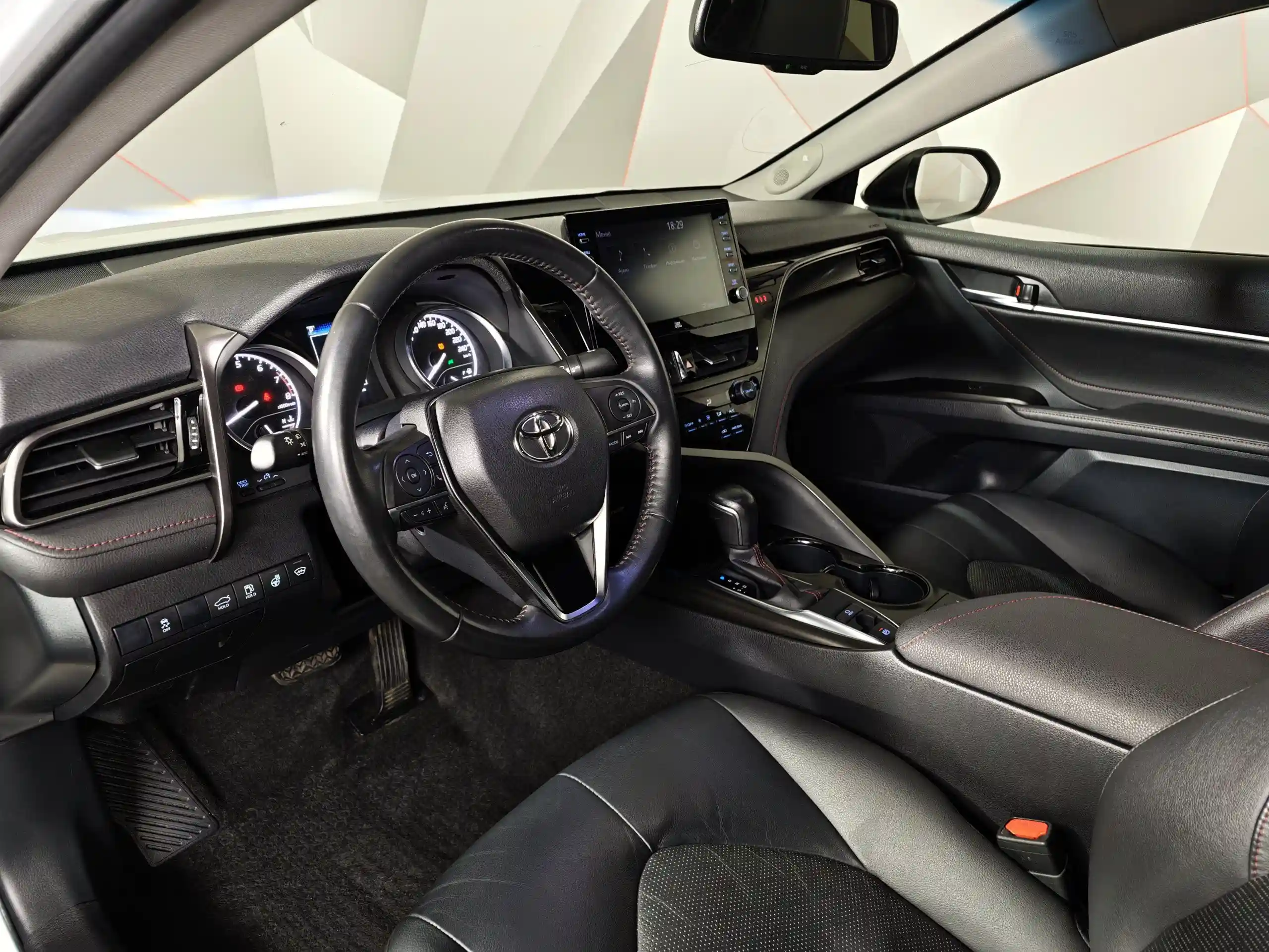 Toyota Camry 2021