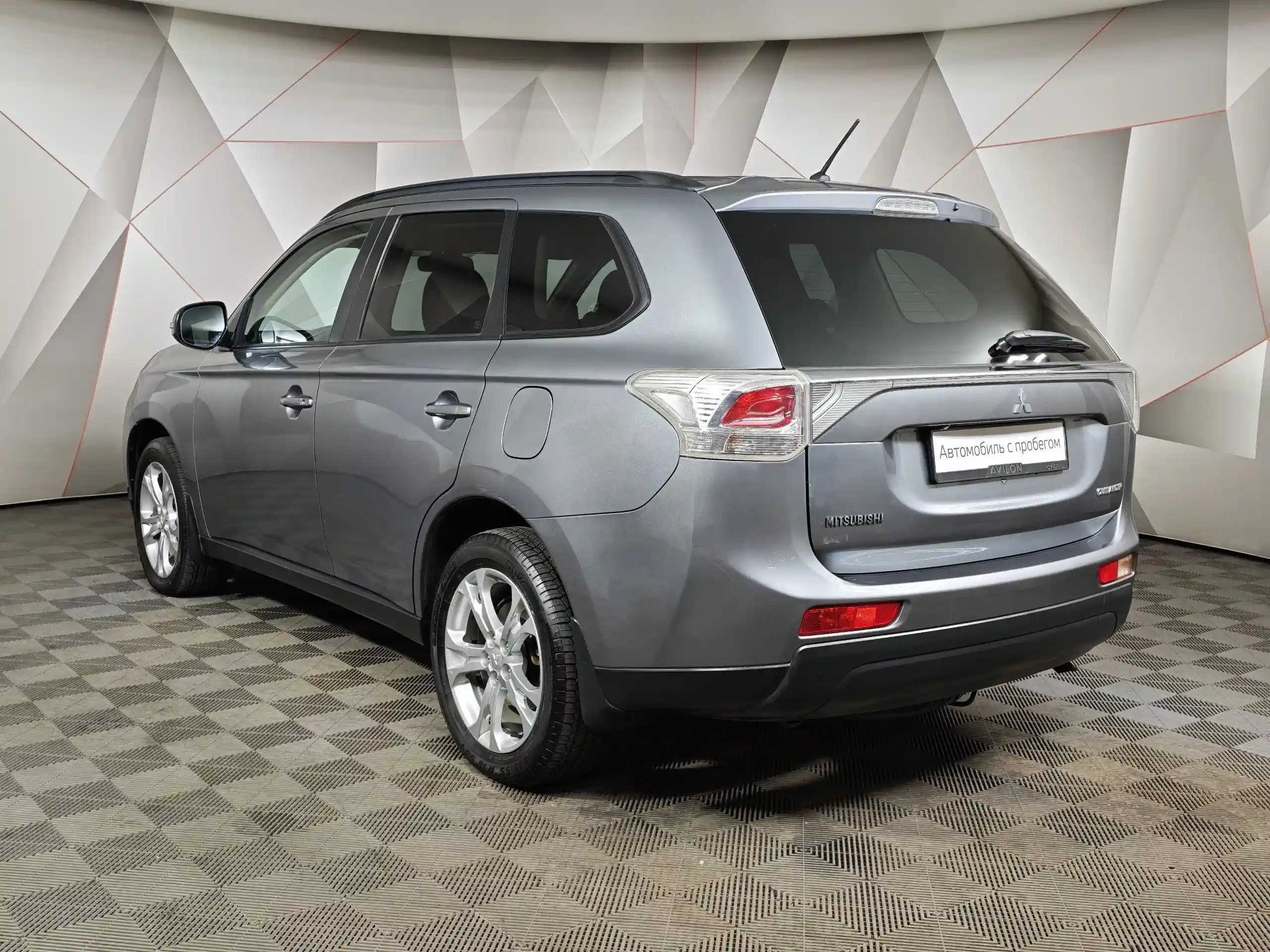Mitsubishi Outlander 2012