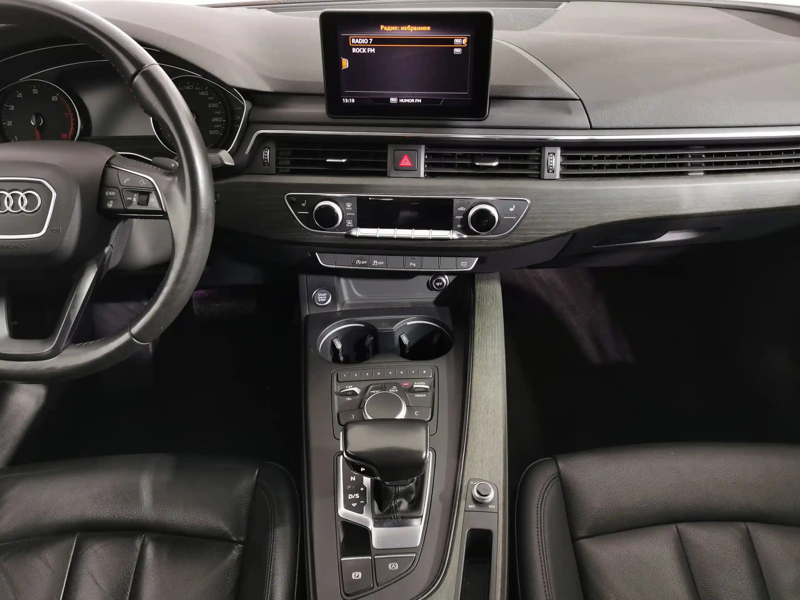 Audi A4 2019