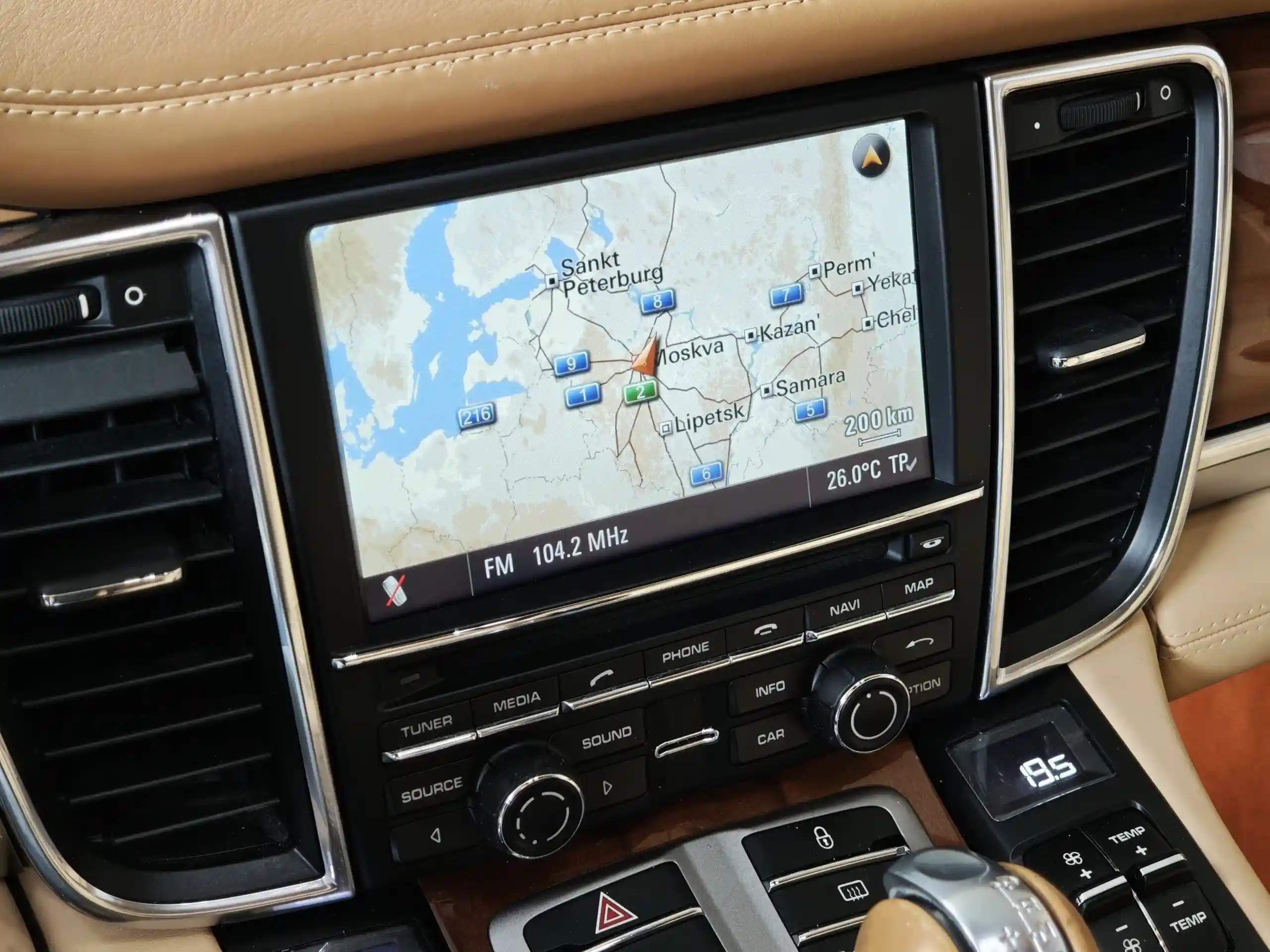 Porsche Panamera 2011