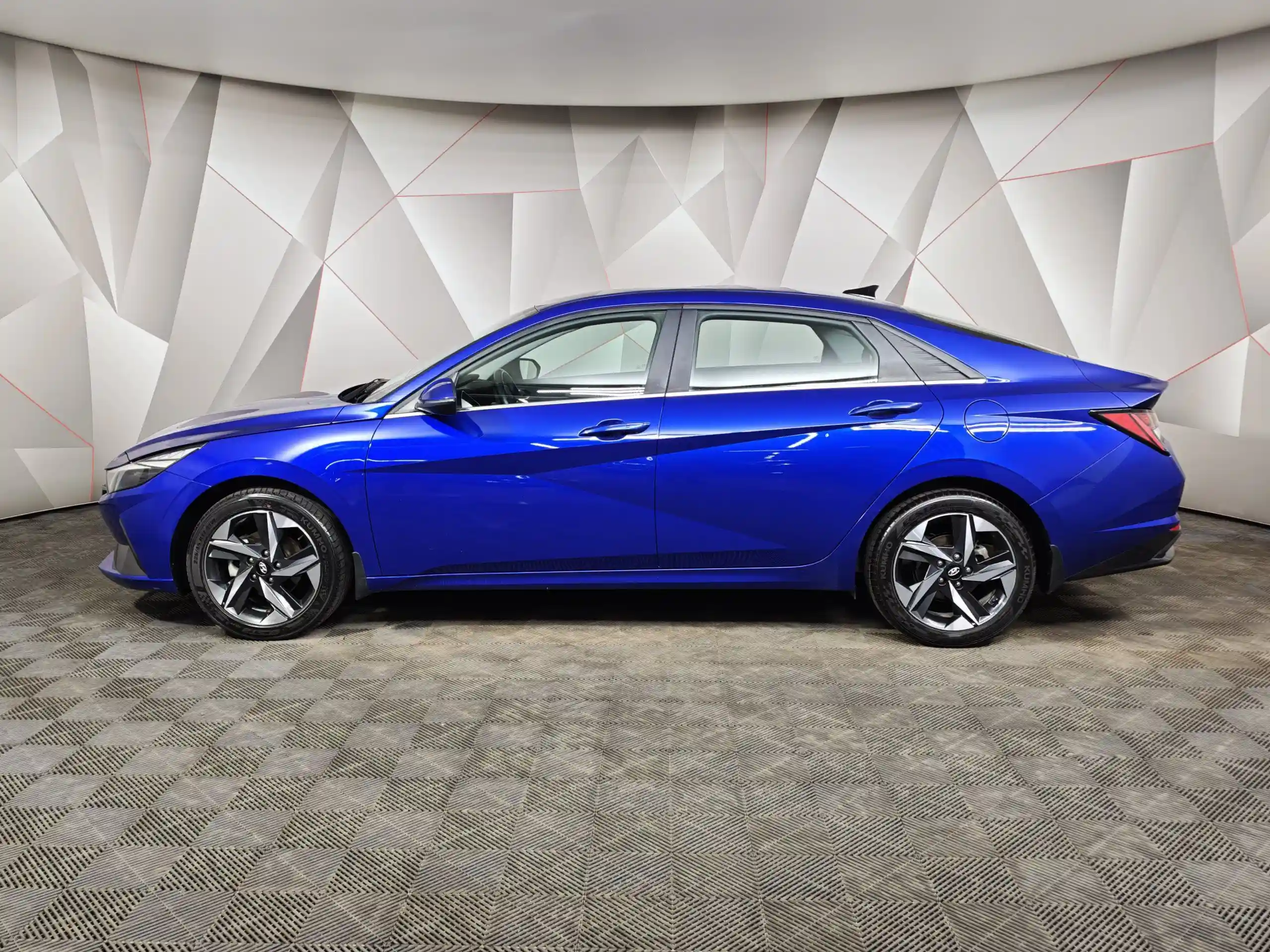 Hyundai Elantra 2021