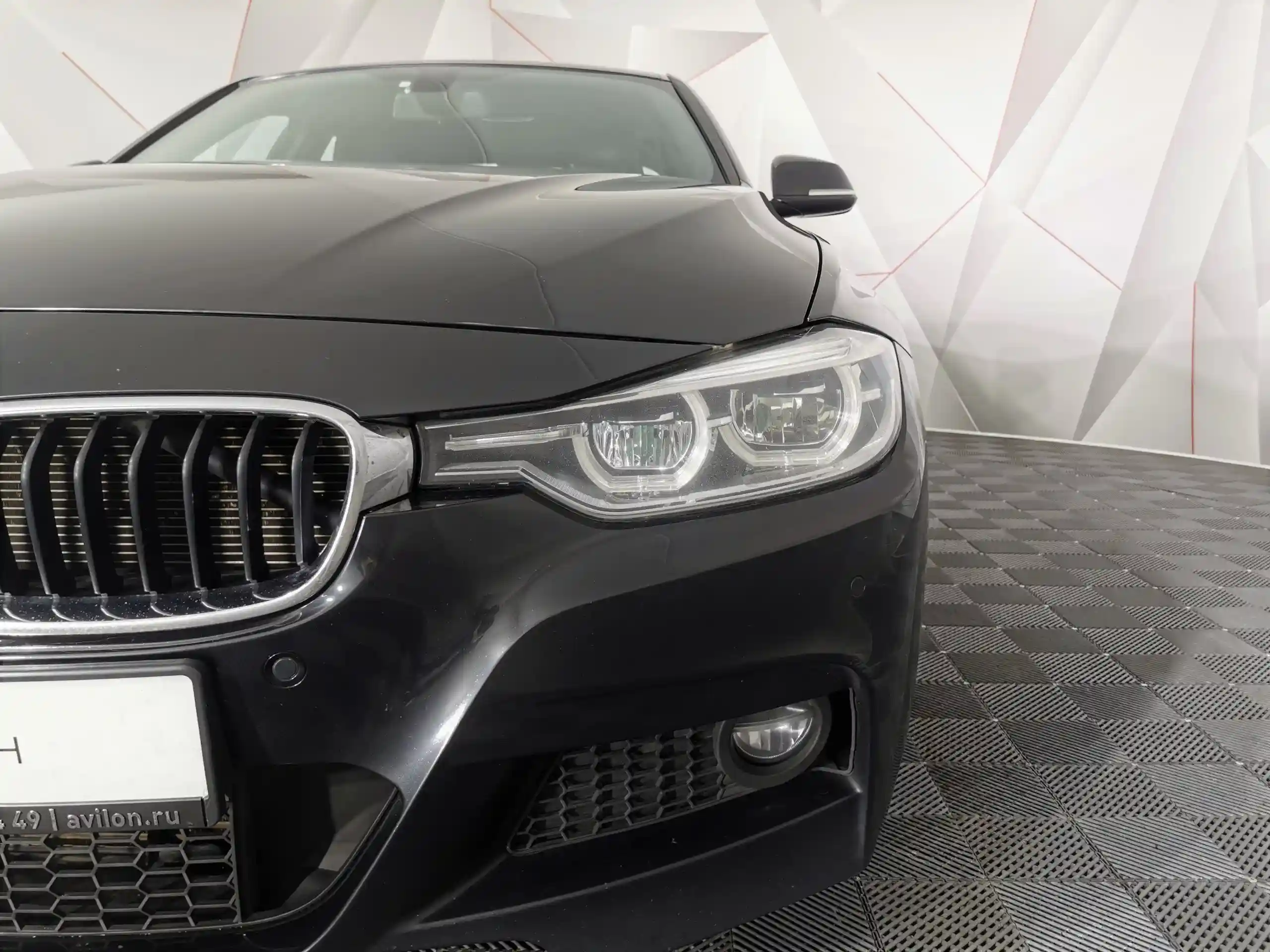 BMW 3 серия 2018