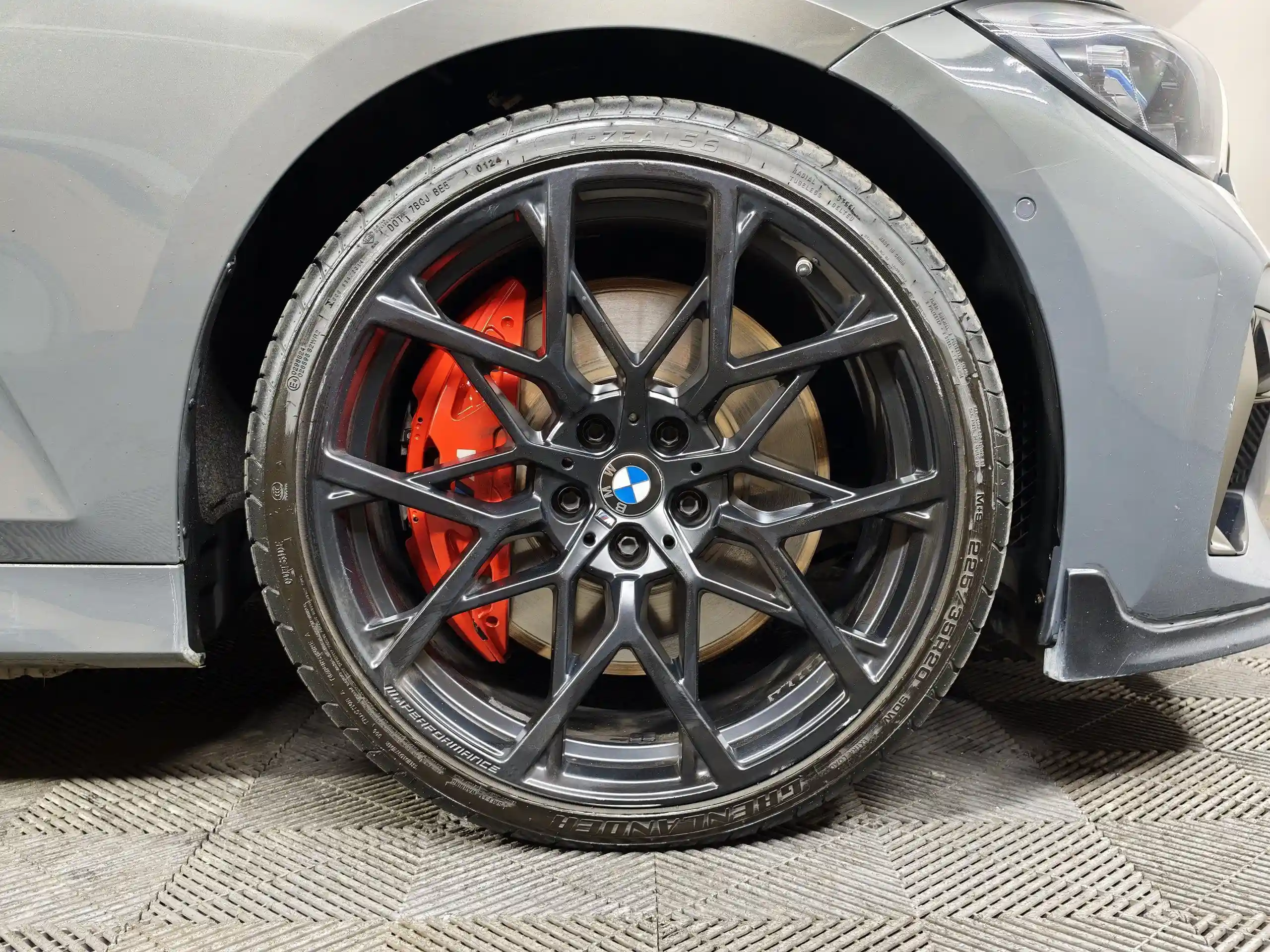 BMW 3 серия 2021
