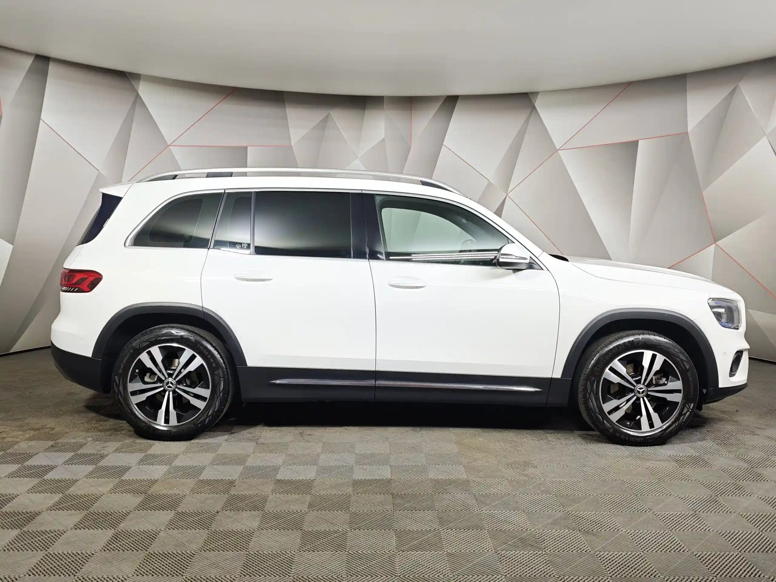 Mercedes-Benz GLB 2021