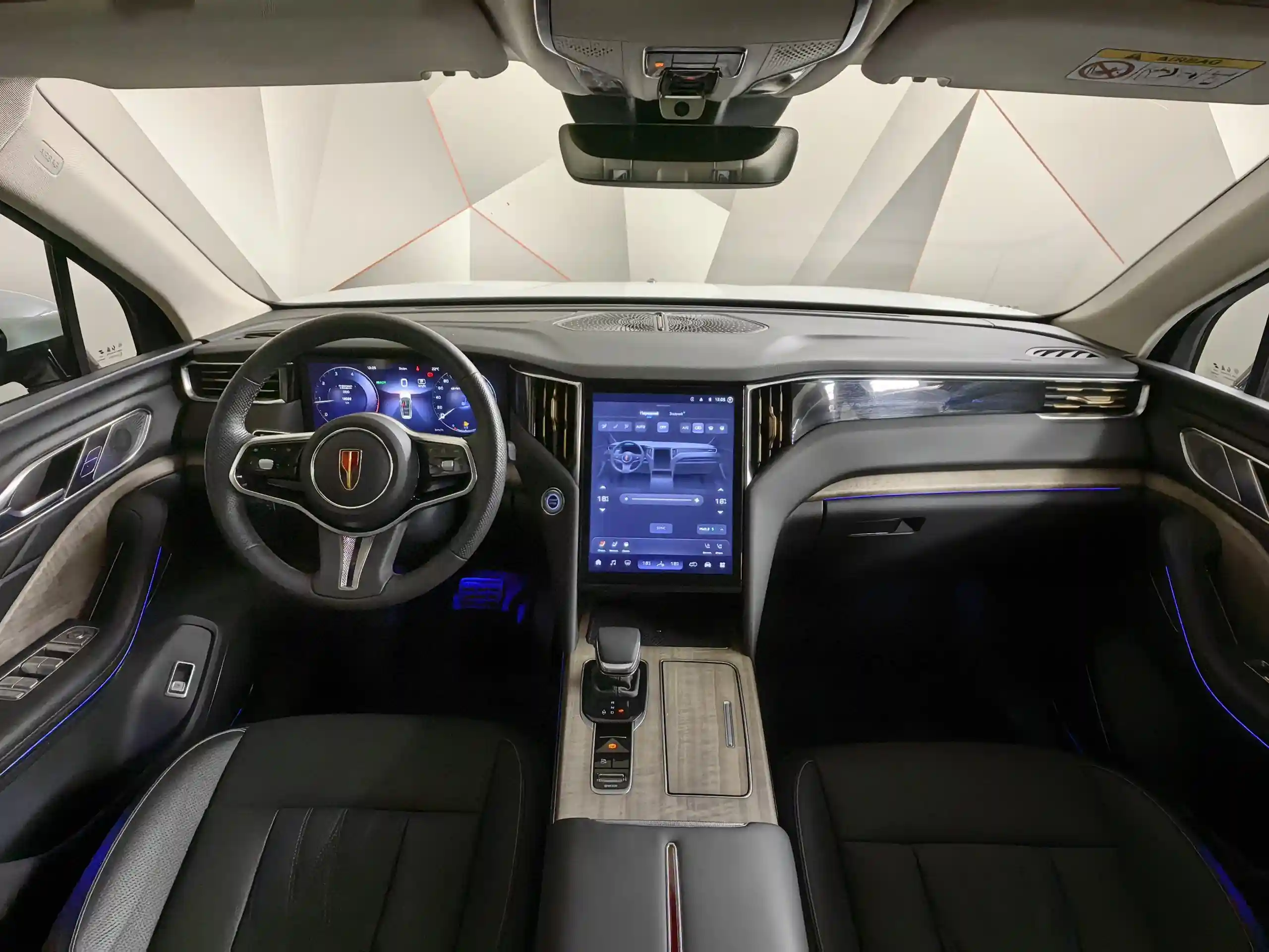 Hongqi HS7 2025
