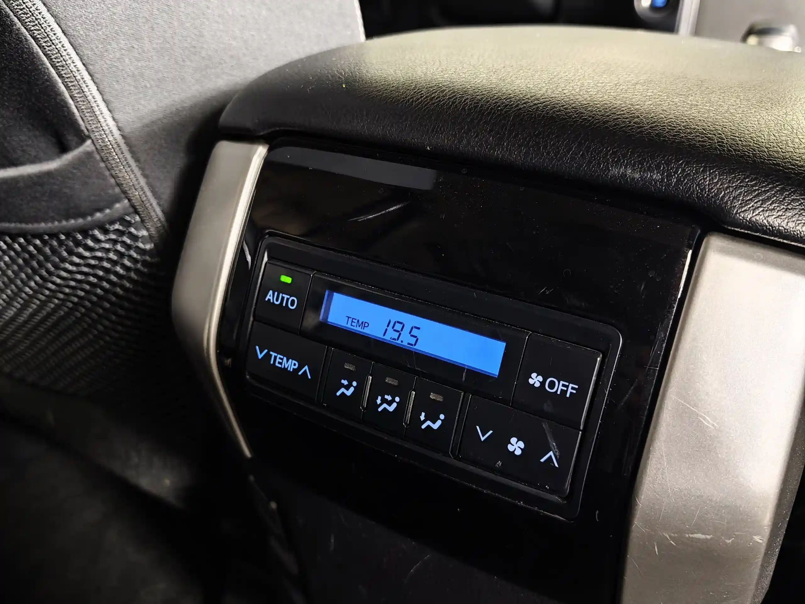 Toyota Land Cruiser Prado 2020