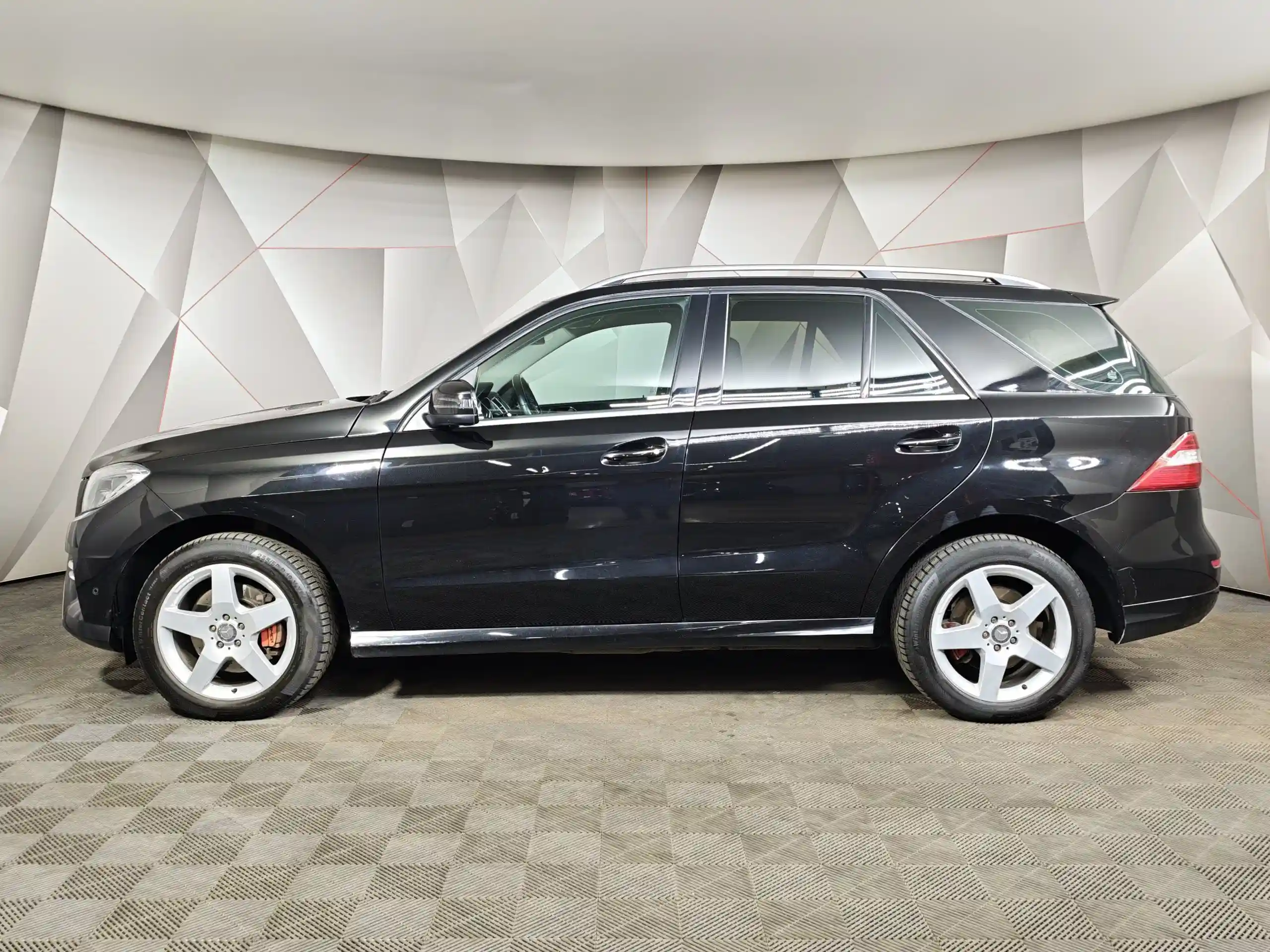 Mercedes-Benz M-Класс 2013